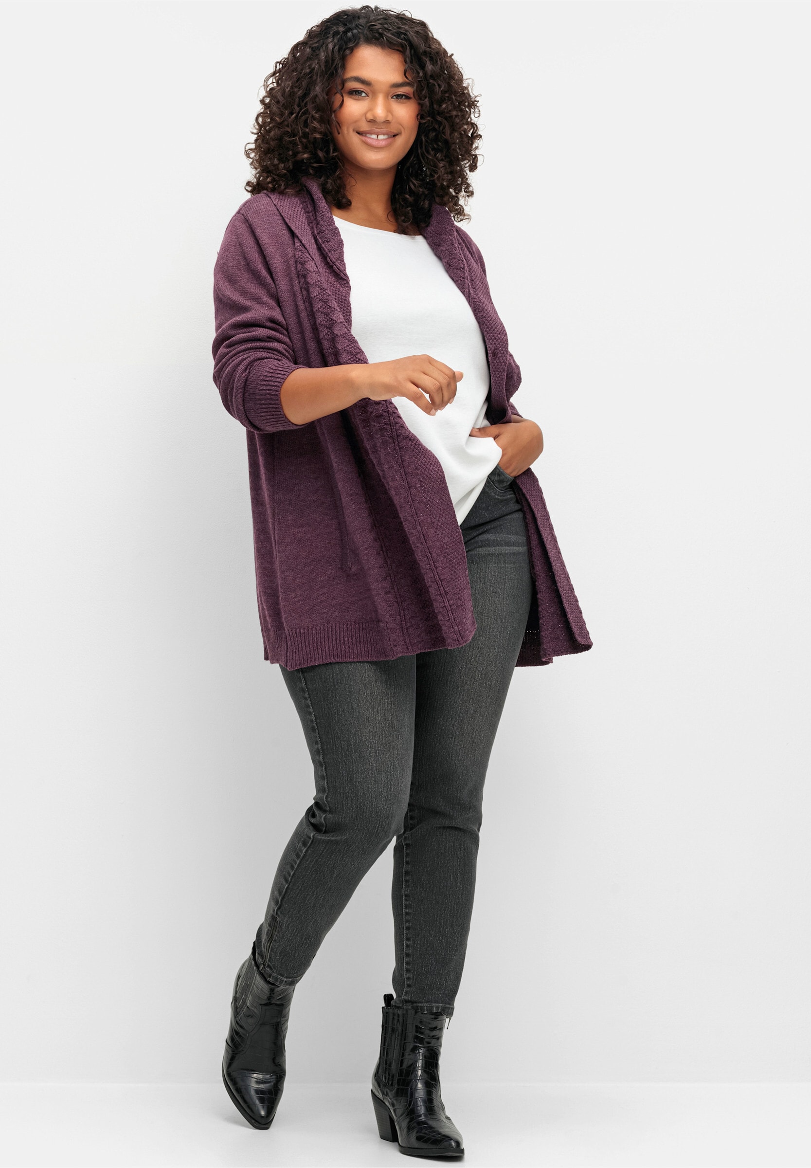 sheego by Joe Browns Strickjacke »Cardigan Kapuzenstrickjacke mit Knopf«