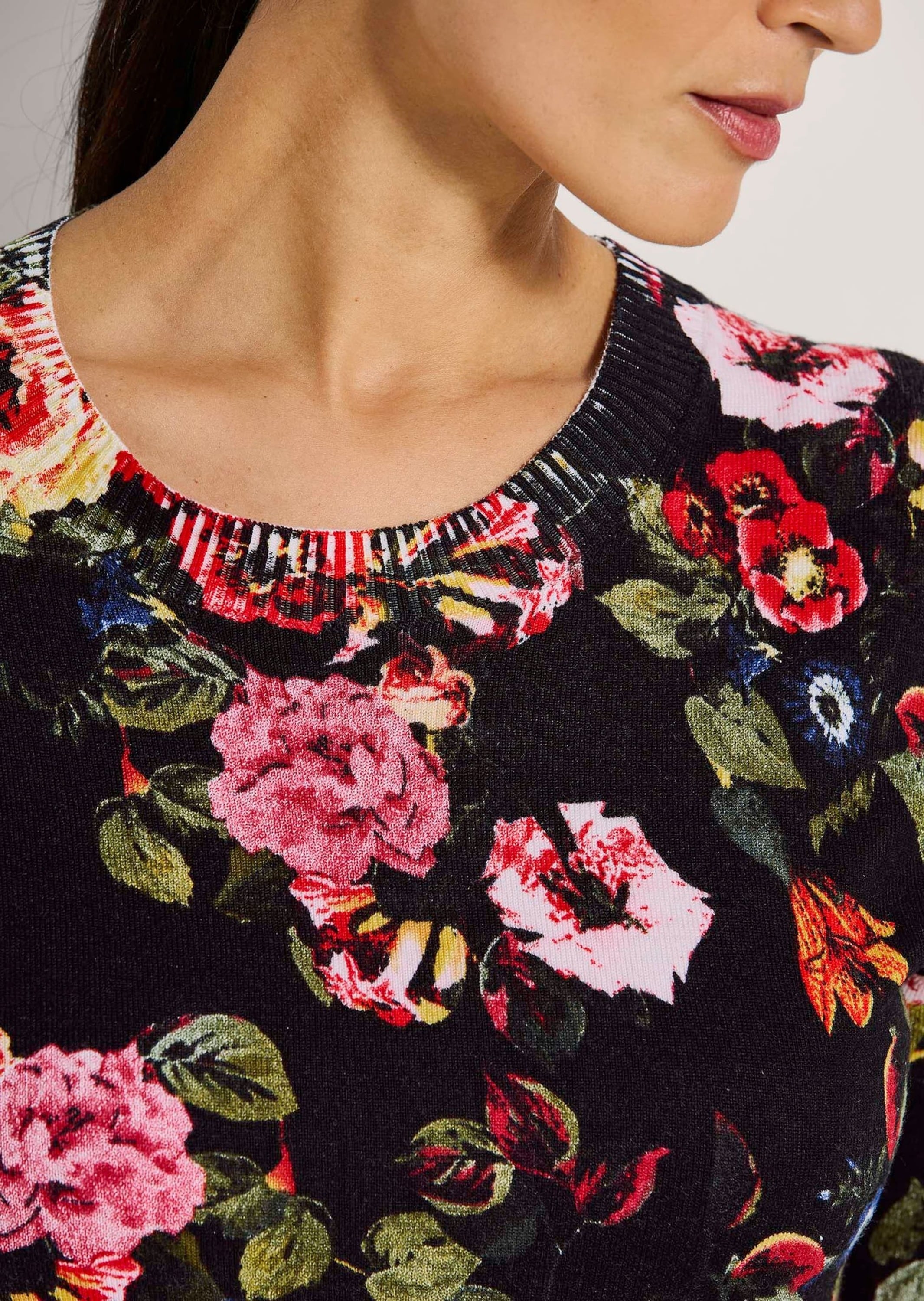 MADELEINE Longpullover »Pullover Rundhals-Pullover mit Unikat-Print«