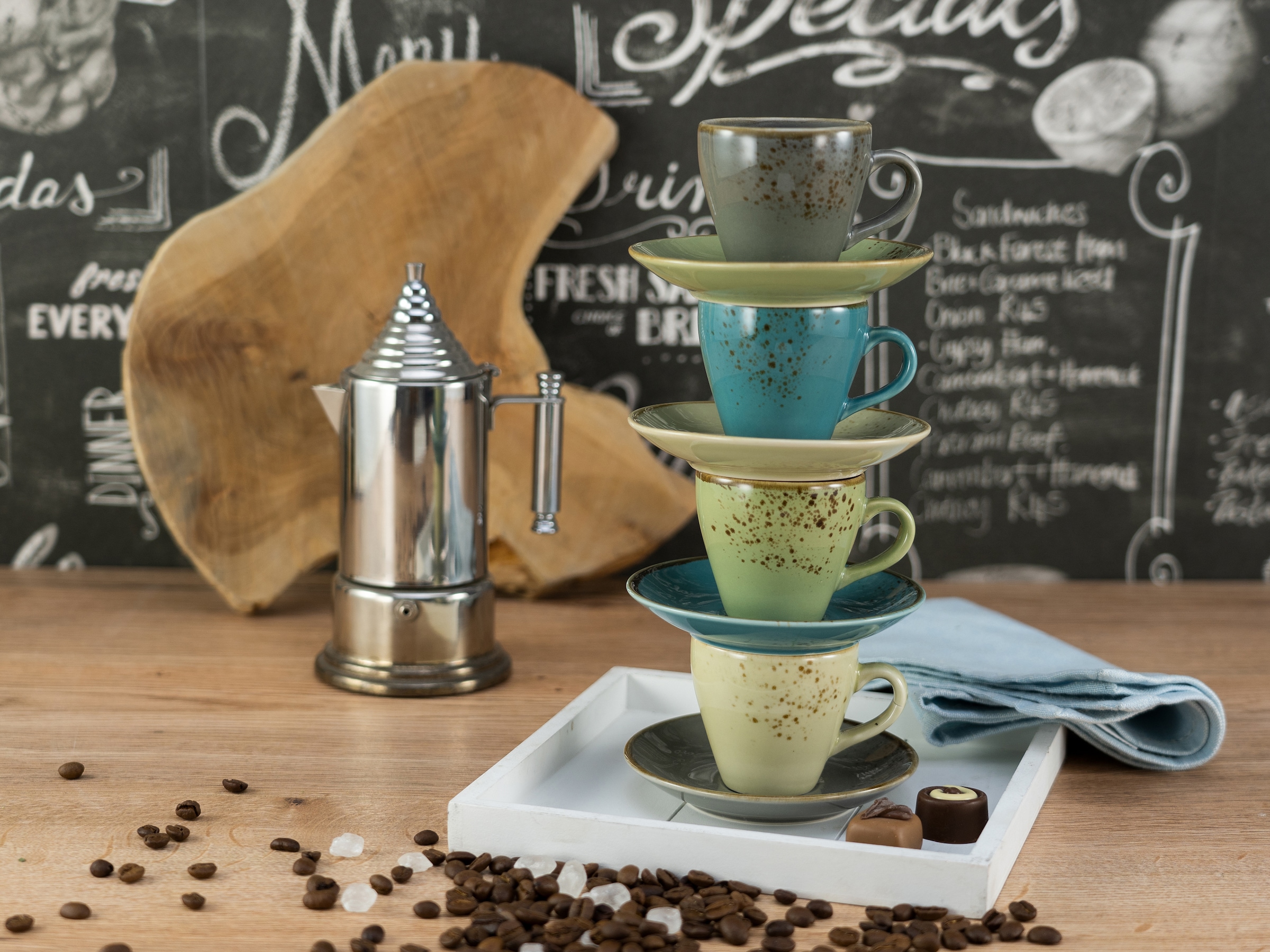 CreaTable Espressotasse »Kaffeetasse NATURE COLLECTION«, (Set, 8 tlg.), Tassen Set, naturfarben mit Sprenkel, 4 Tassen, 4 Untertassen