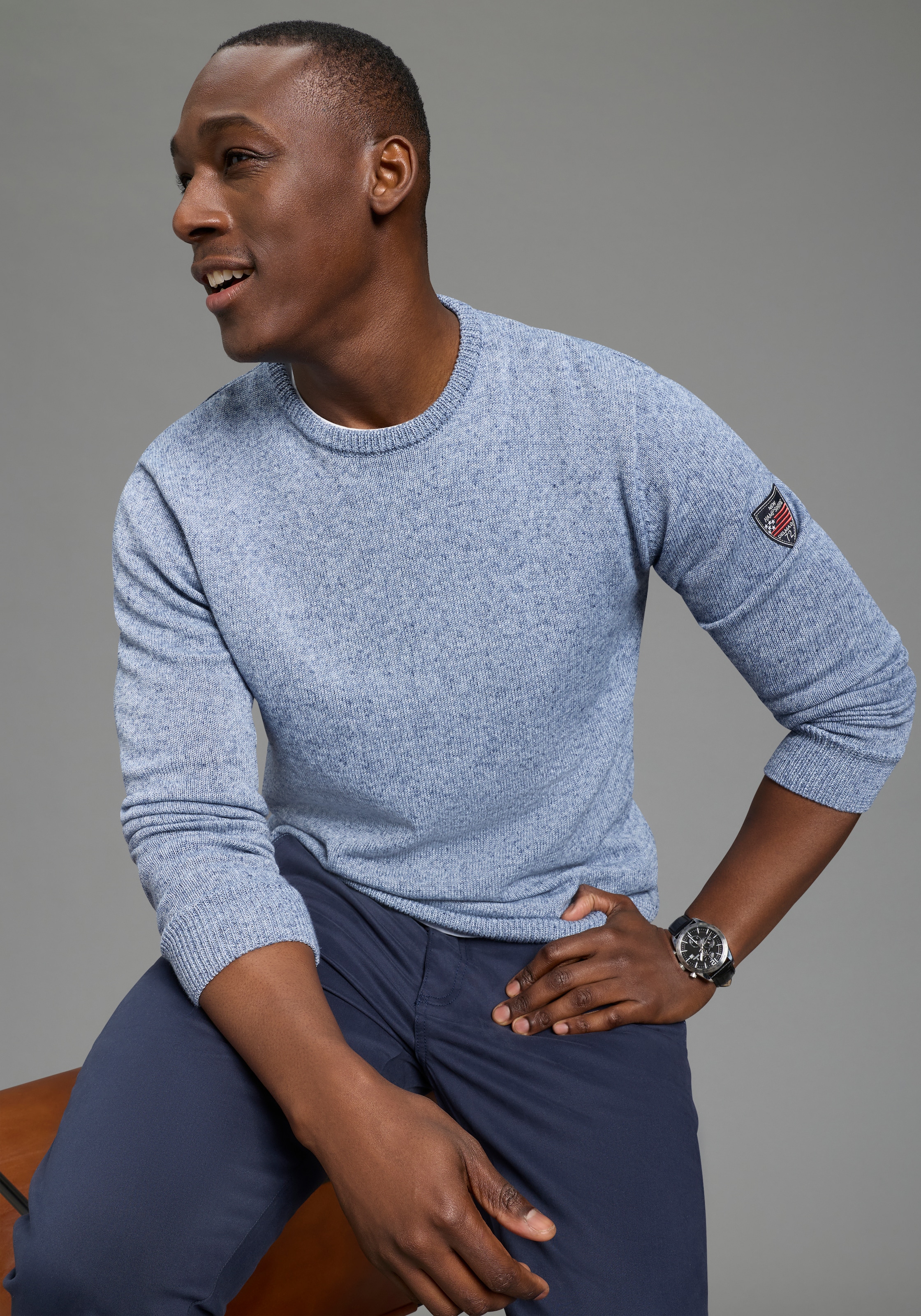 DELMAO Rundhalspullover »Neue Kollektion! Sommerlicher Leinenanteil« Rundhalsausschnitt, regular fit, Langarm, melierte Optik