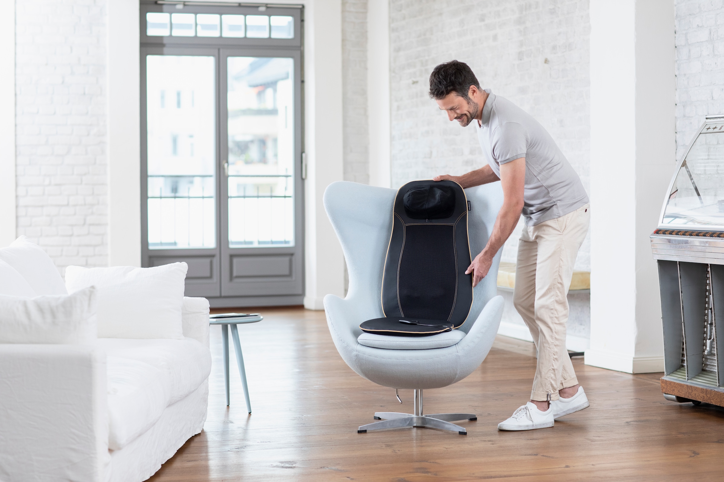 Medisana Shiatsu-Massagesitzauflage »MCN 88930«, 3 Massagezonen, Nackenmassage, Rotlicht-/Wärmefunktion, waschb. Bezug