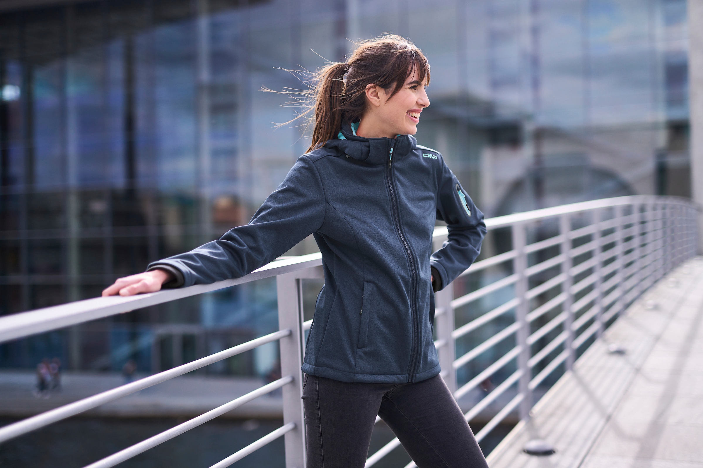 CMP Softshelljacke, mit Kapuze, Winddicht & Wasserabweisend & Atmungsaktiv
