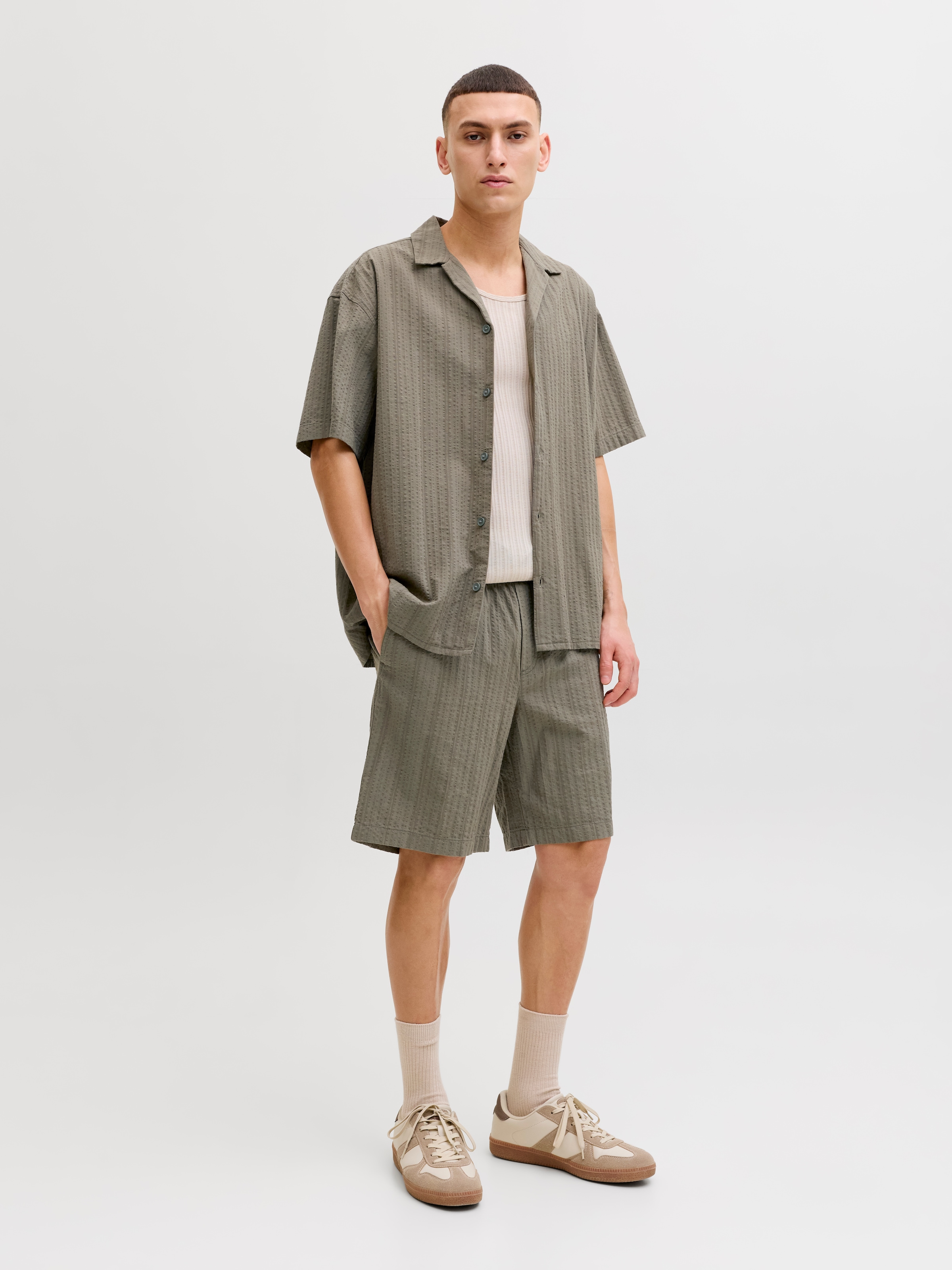 Jack & Jones Shorts »JPSTJAIDEN TYSON JOGGER SHORT SRT SN«  Baumwolle, regular fit