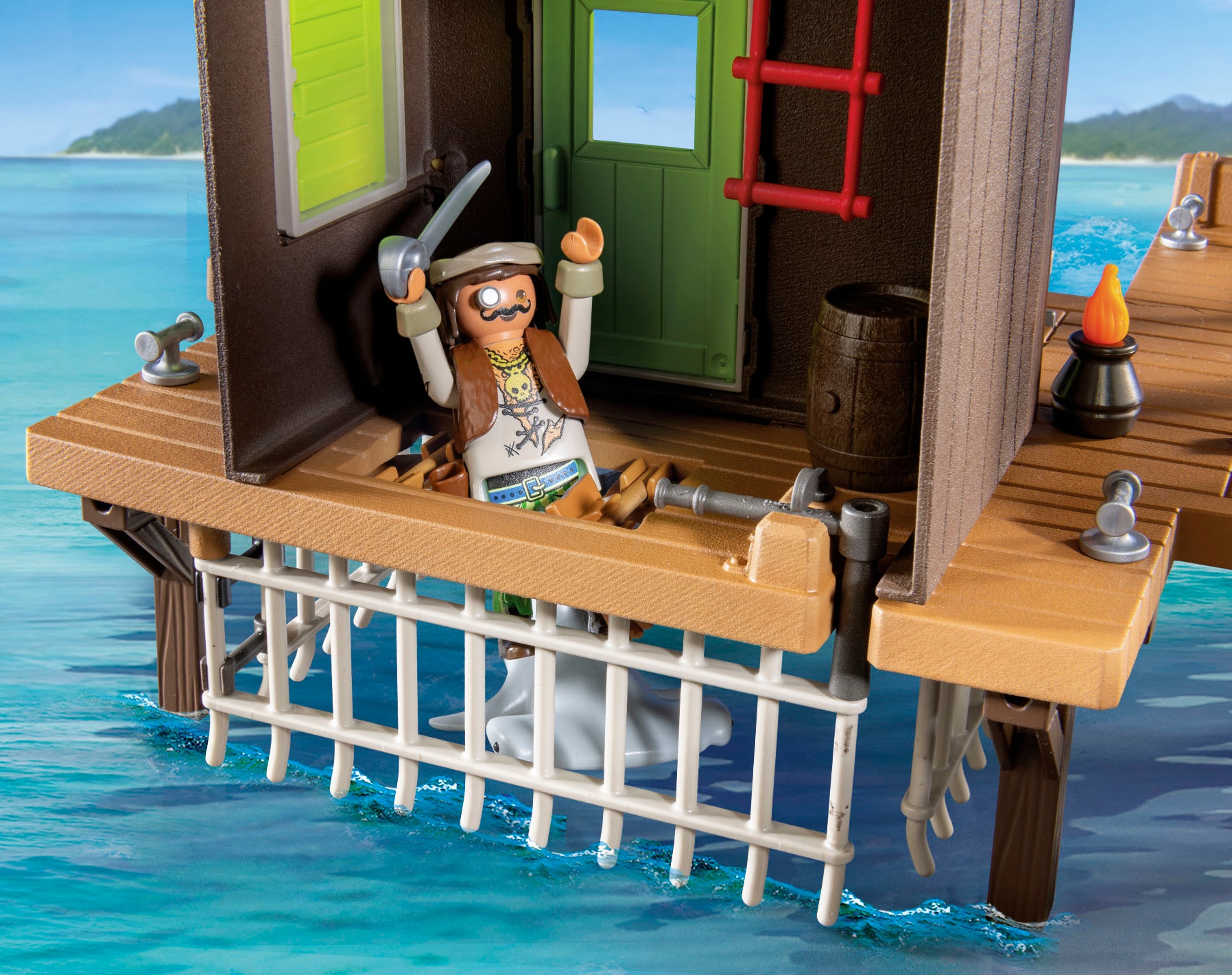 Playmobil® Konstruktions-Spielset »Piratenhafen mit Seeräuber-Gefängnis (71792), Playmobil Pirates«, (165 St.), Made in Germany