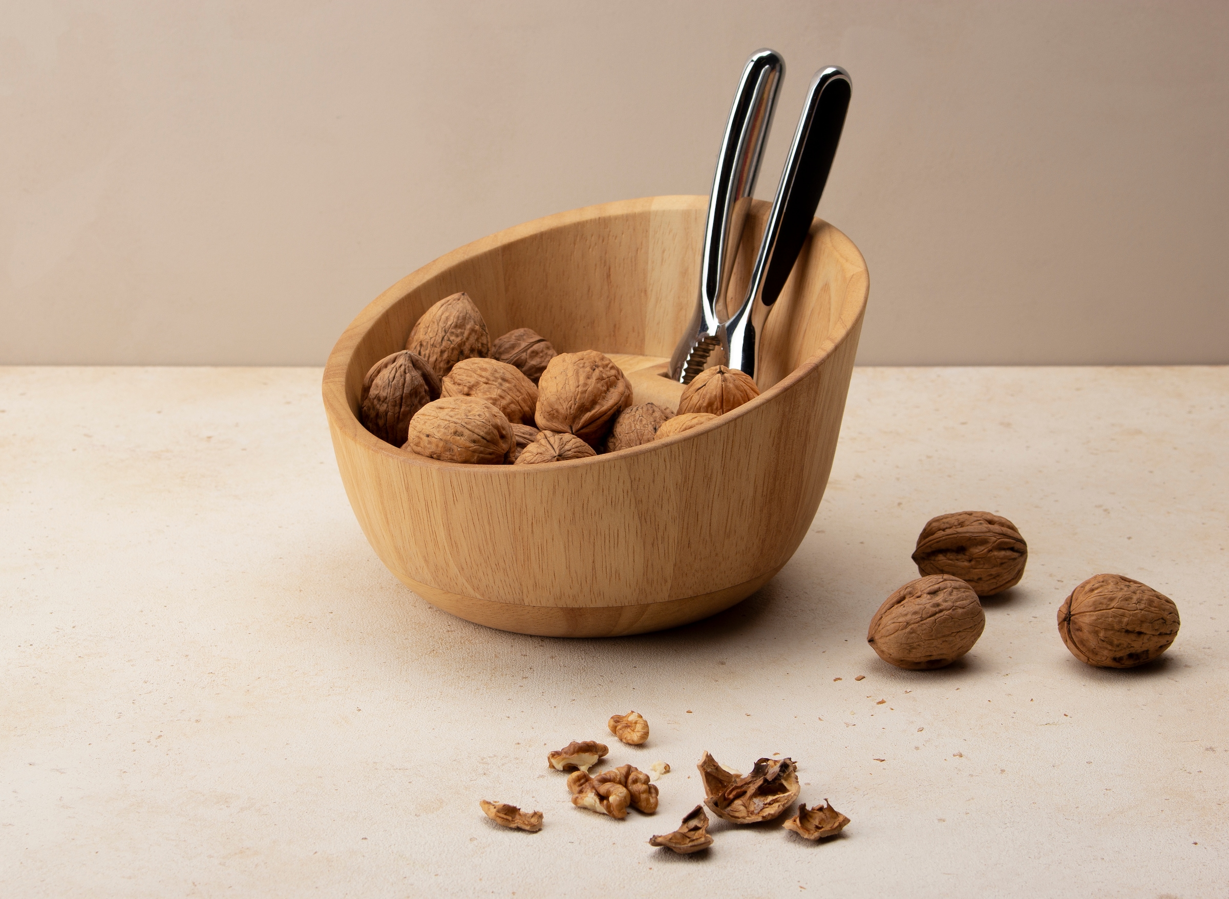 Continenta Schale 1 Stk. aus Holzwerkstoff mit Qualitätsknacker 19,5x19x12,5 cm