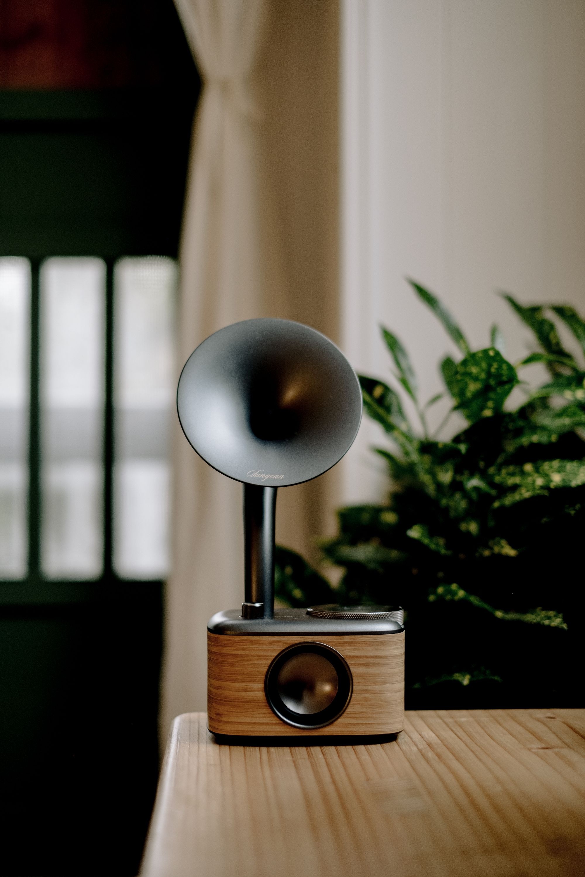Sangean Retro-Radio »CP-100D«, (Bluetooth Digitalradio (DAB+)-FM-Tuner), Digital Retro Design Gramophone