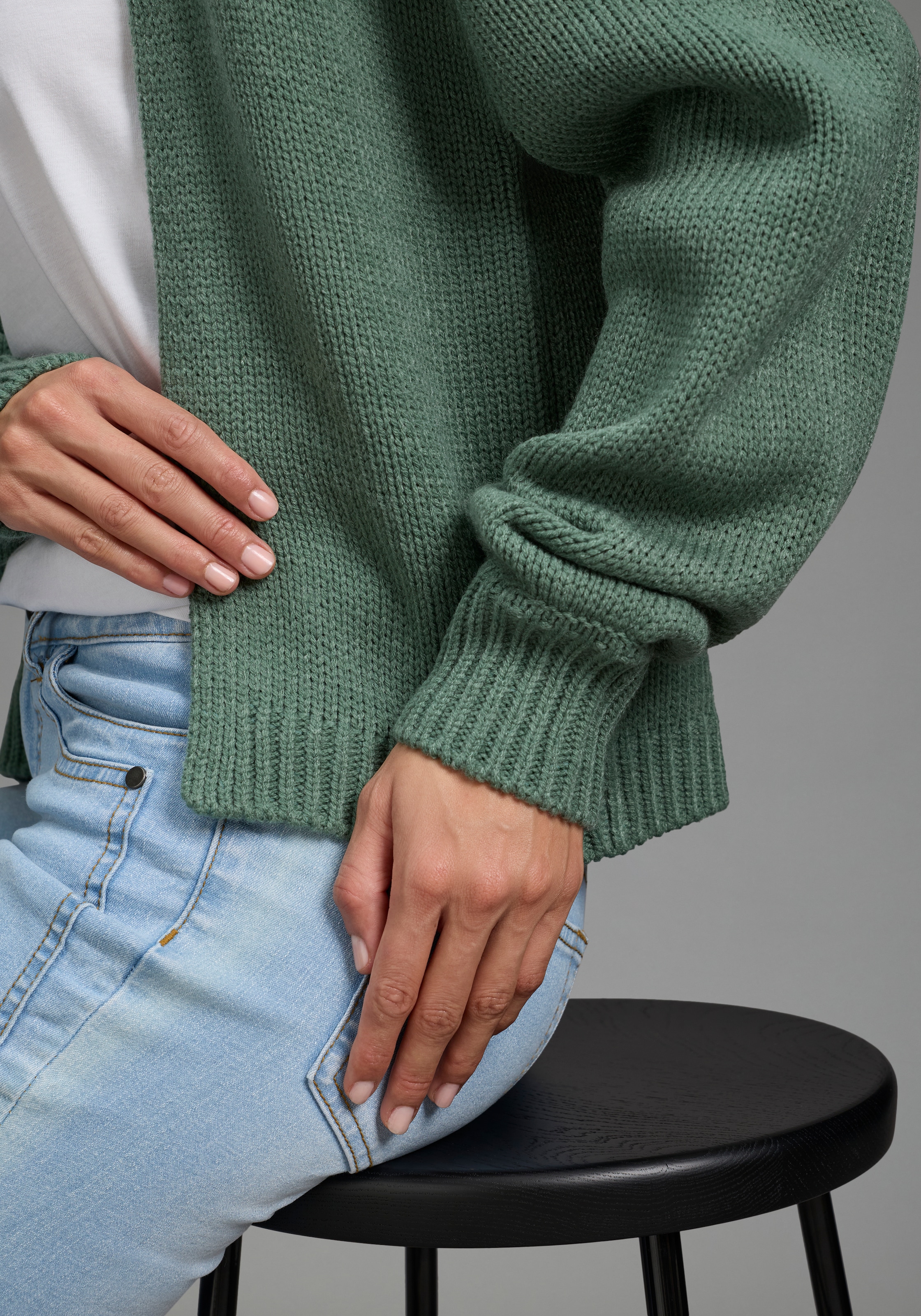 Laura Scott Strickjacke »mit Oversize-Passform« in melierter Optik