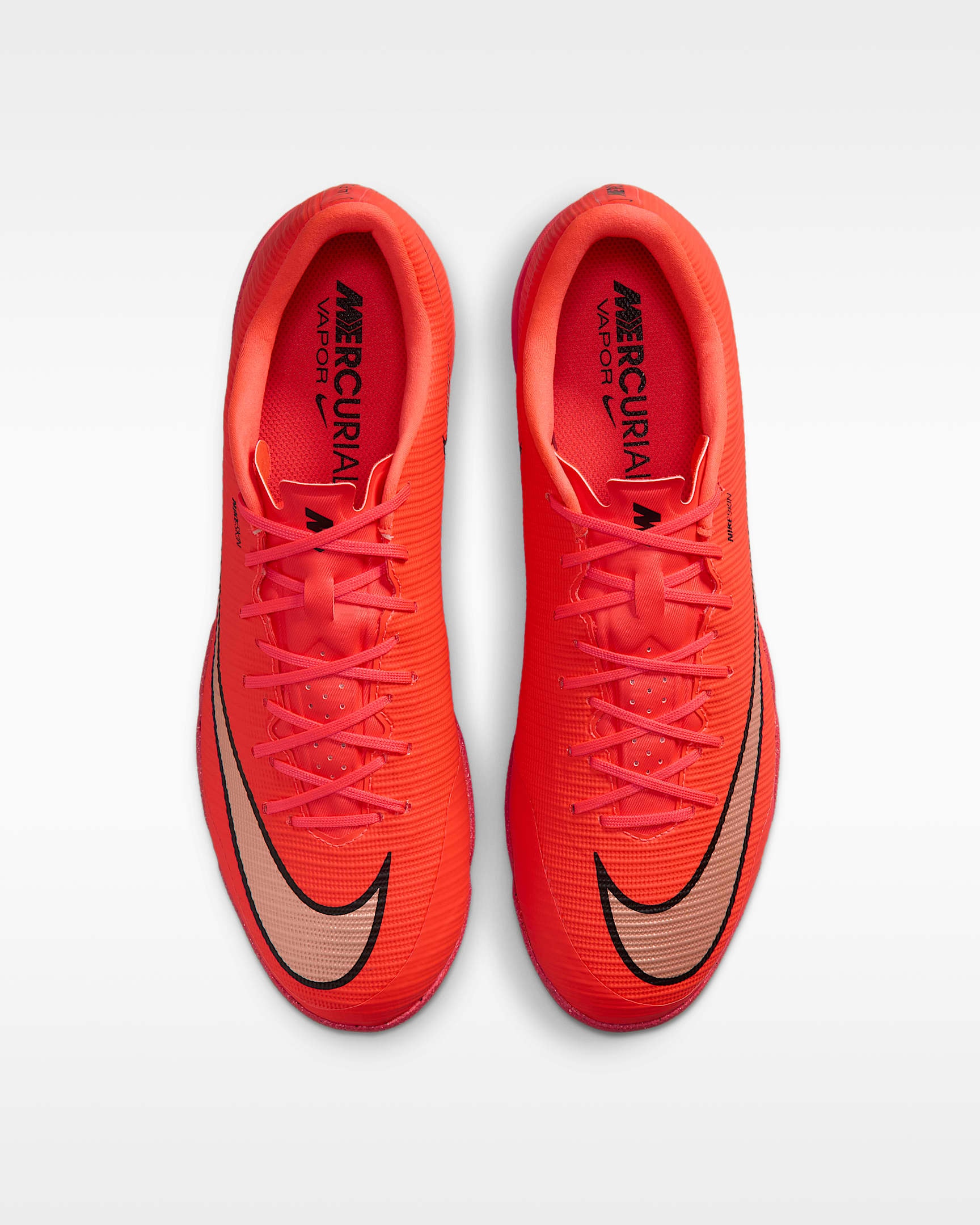 Nike Fußballschuh »MERCURIAL VAPOR 17 ACADEMY TF«  geignet für harte Böden wie kurze Kunstrasen, Asphalt und Asche