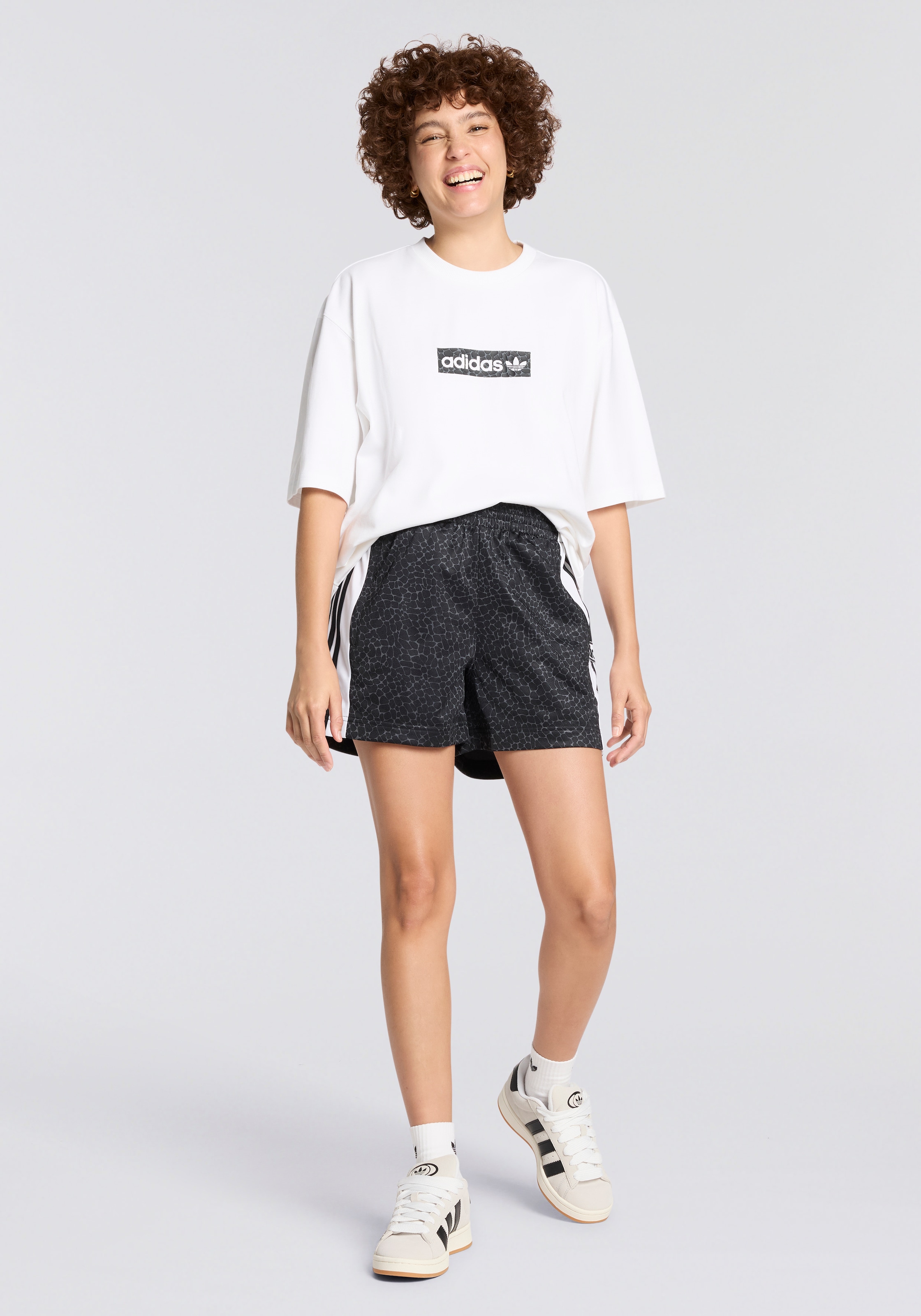 adidas Originals Shorts »AOP ADI-BREAK«