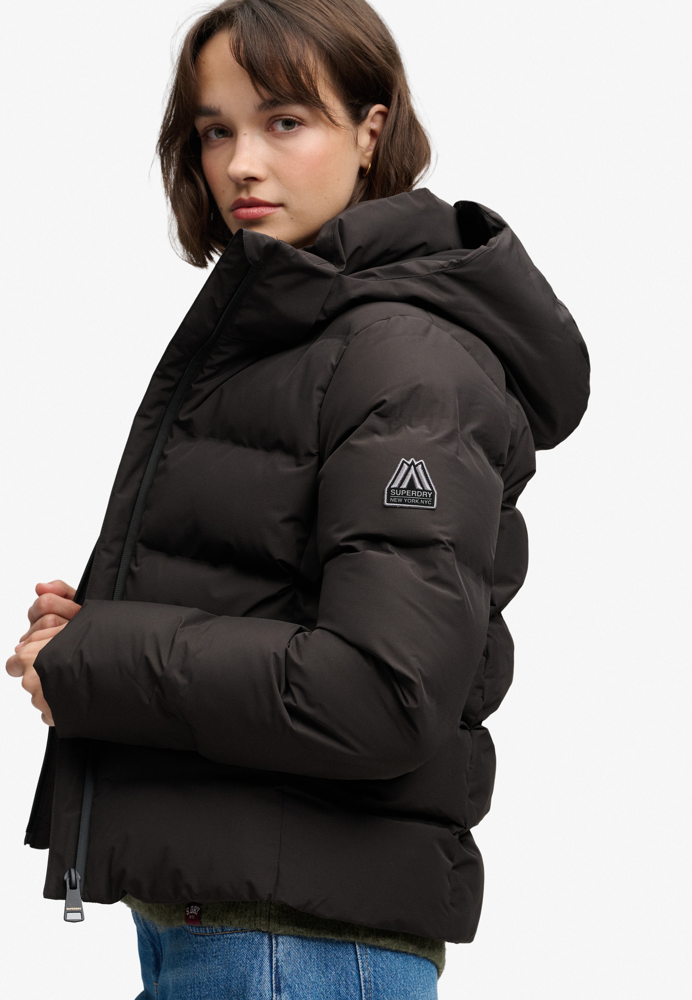 Superdry Steppjacke »HOODED CITY PADDED JACKET« mit Kapuze Kunstfaser, relaxed fit