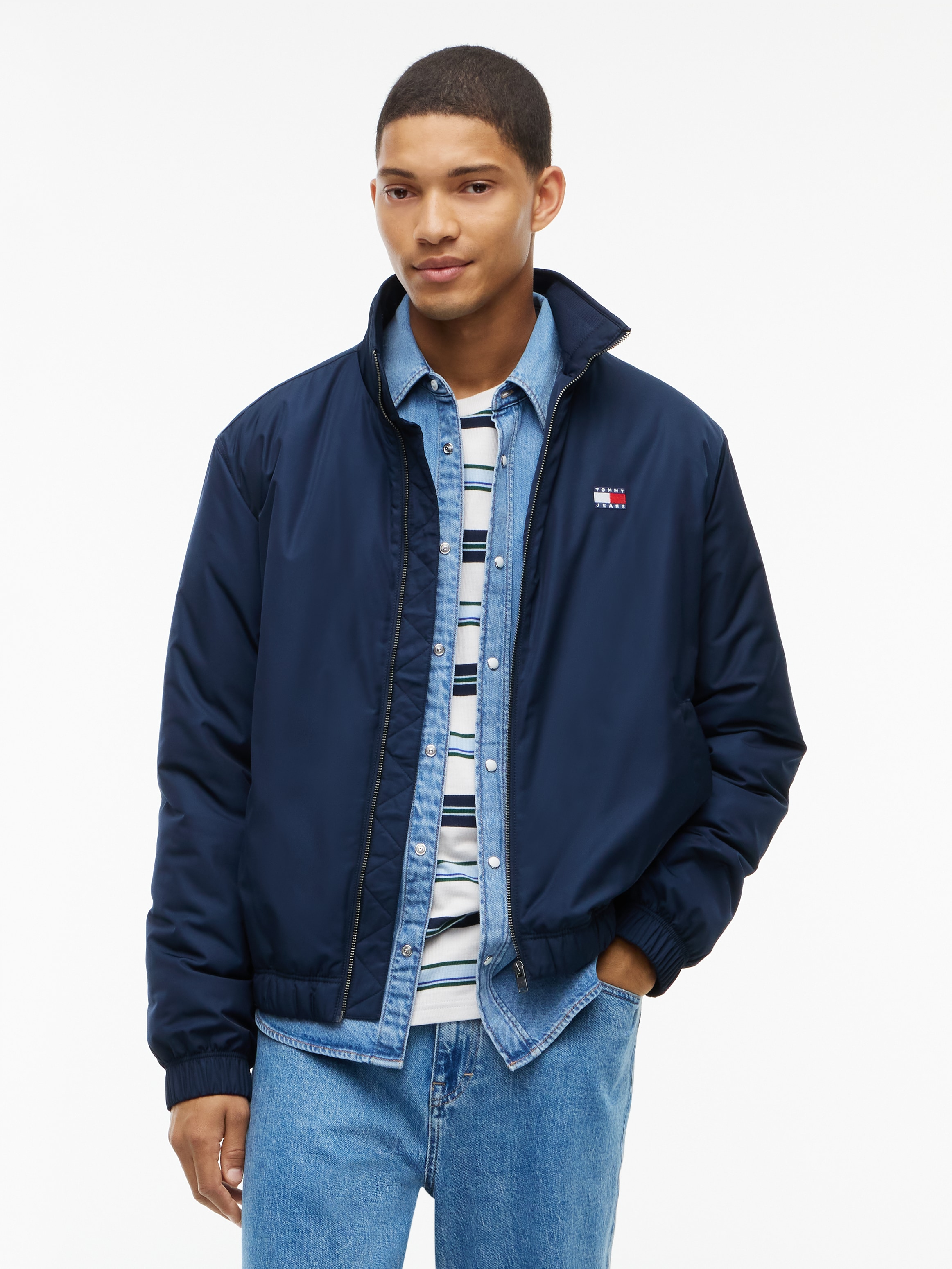 Tommy Jeans Blouson »TJM ESSENTIAL PADDED JACKET EXT« Freizeitjacke, Übergangsjacke glänzend, Stretchbündchen, Stehkragen