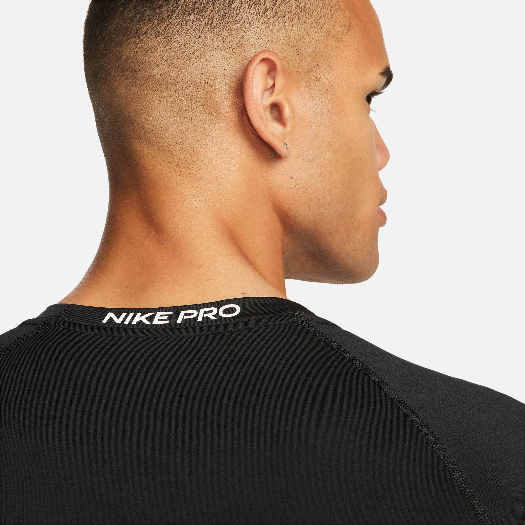Nike Trainingsshirt »PRO DRI-FIT MEN'S TIGHT SHORT-SLEEVE TOP«