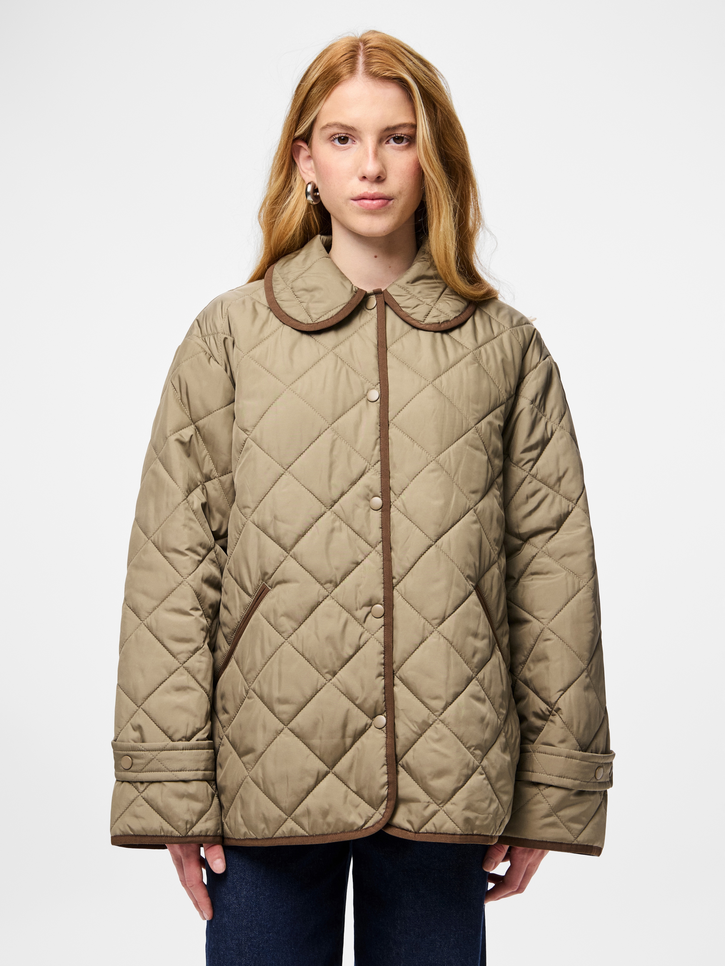 pieces Steppjacke »PCEMILY SHORT QUILTED JACKET NOOS BC« Kunstfaser