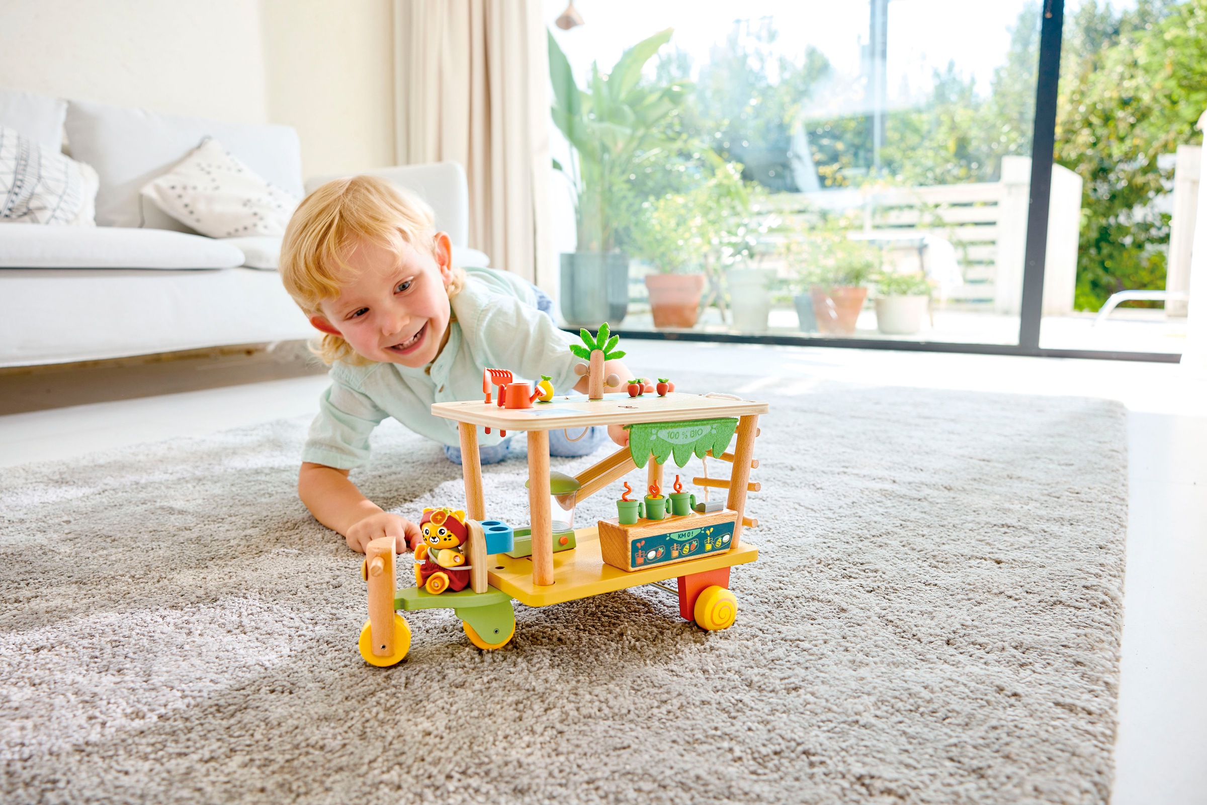 Hape Spielwelt »Green Planet Explorers, Clios Fruchtsaft-Truck«