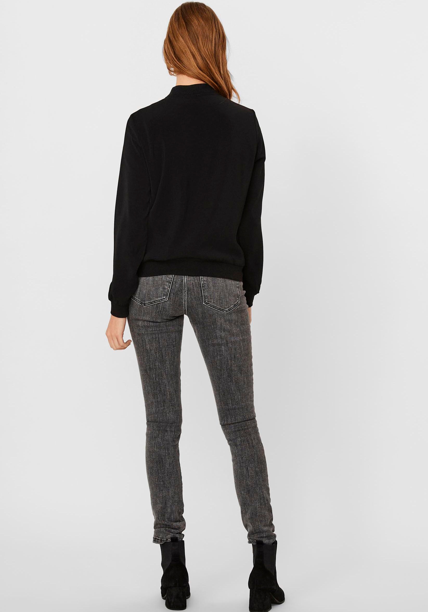 Vero Moda Bomberjacke »VMCOCO L/S BOMBER«, in modisch kurzer Form