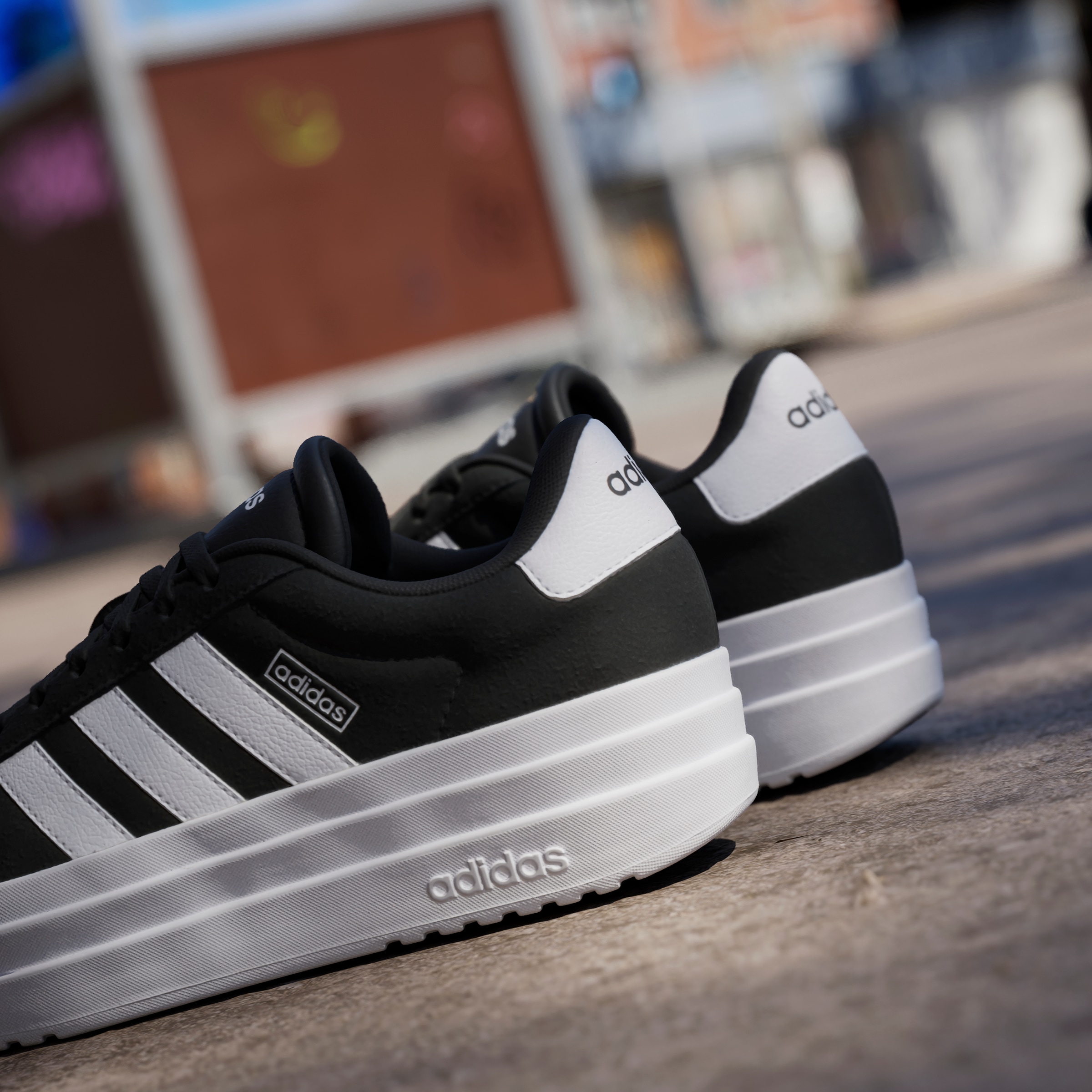 adidas Sportswear Sneaker »VL COURT BOLD«, Design auf den Spuren des adidas Gazelle Bold