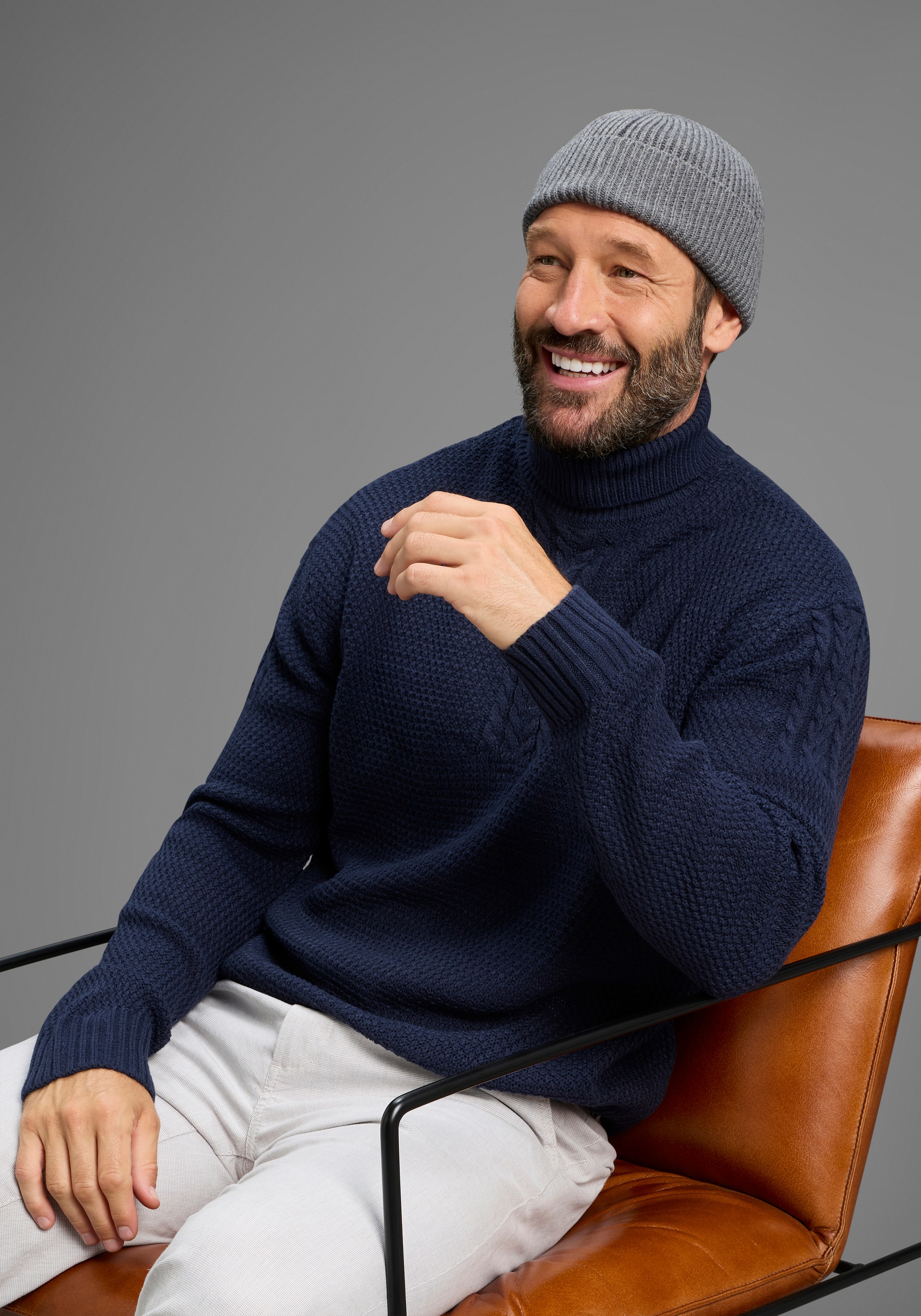 Man's World Rollkragenpullover »Neue Kollektion! Highlight Zopfmuster« aus Strickmaterial, mit Rollkragen, Regular Fit, mit Langarm