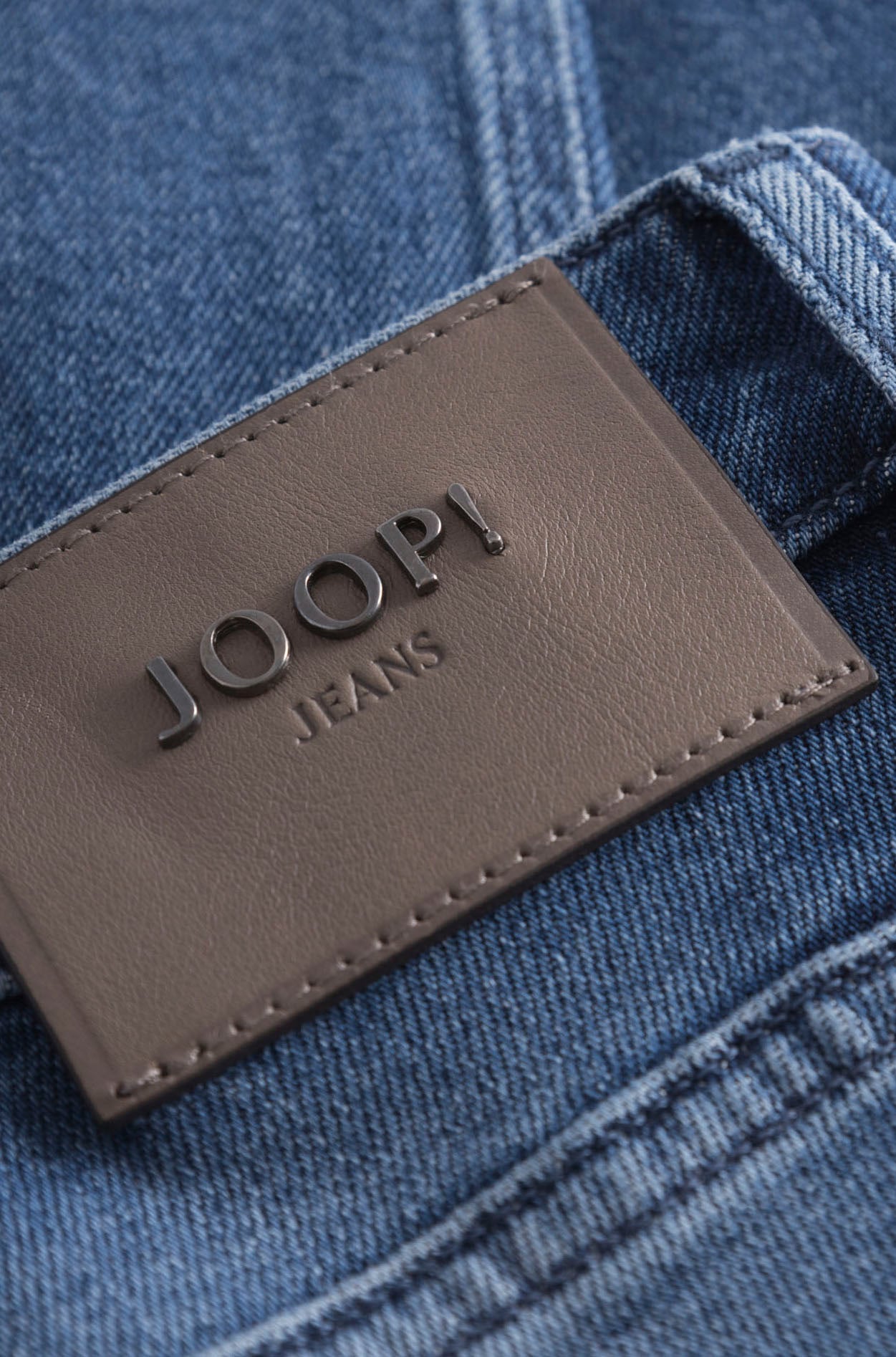 Joop Jeans Straight-Jeans, in 5-Pocket Form