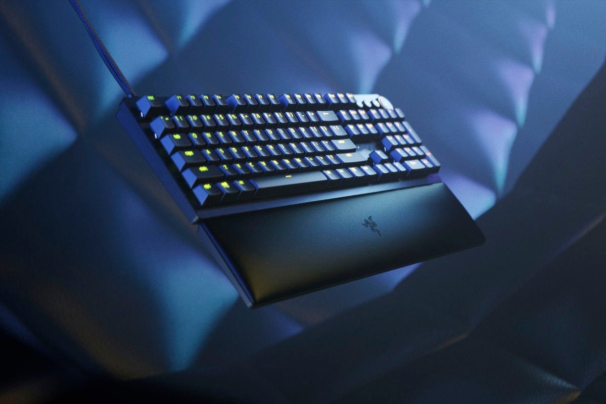 RAZER Gaming-Tastatur »Huntsman V2 Red Switch«, (Multimedia-Tasten-Fn-Tasten-USB-Anschluss-Gaming-Modus-Handgelenkauflage)