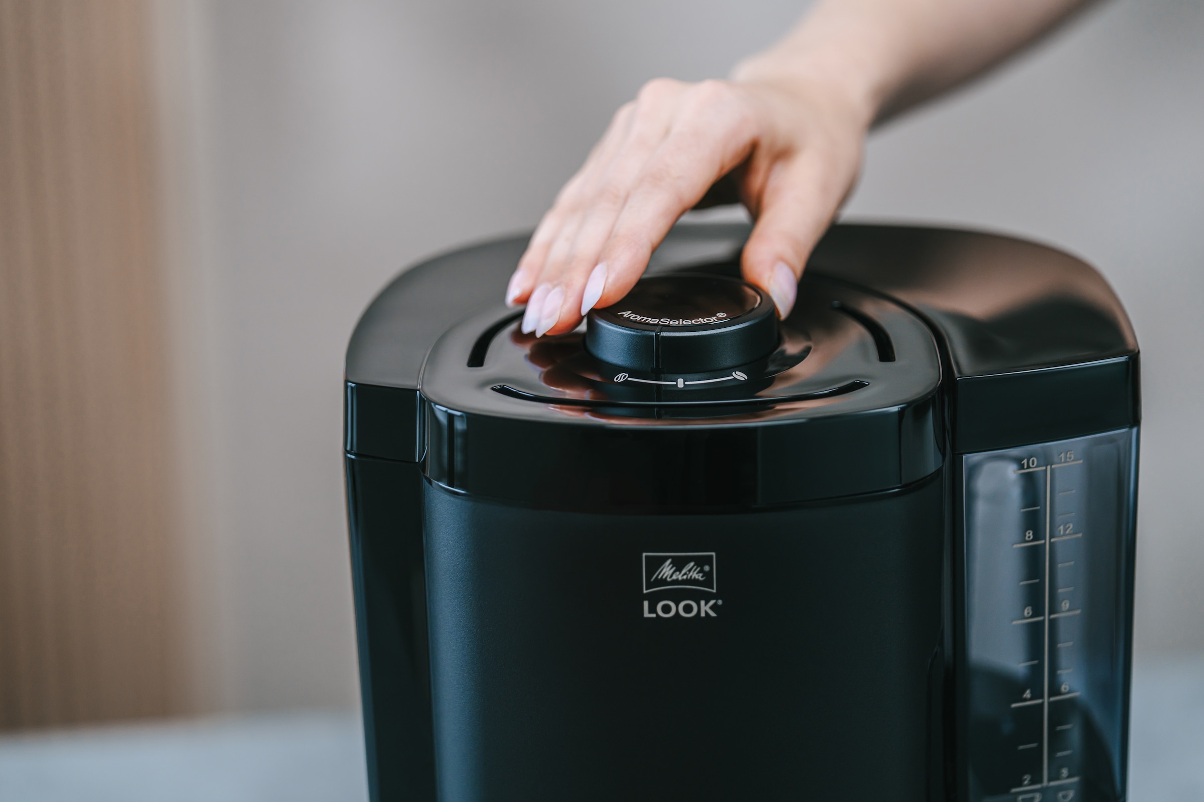 Melitta Filterkaffeemaschine »Look® Perfection 1025-06« 1,25 l Kaffeekanne Papierfilter 1x4