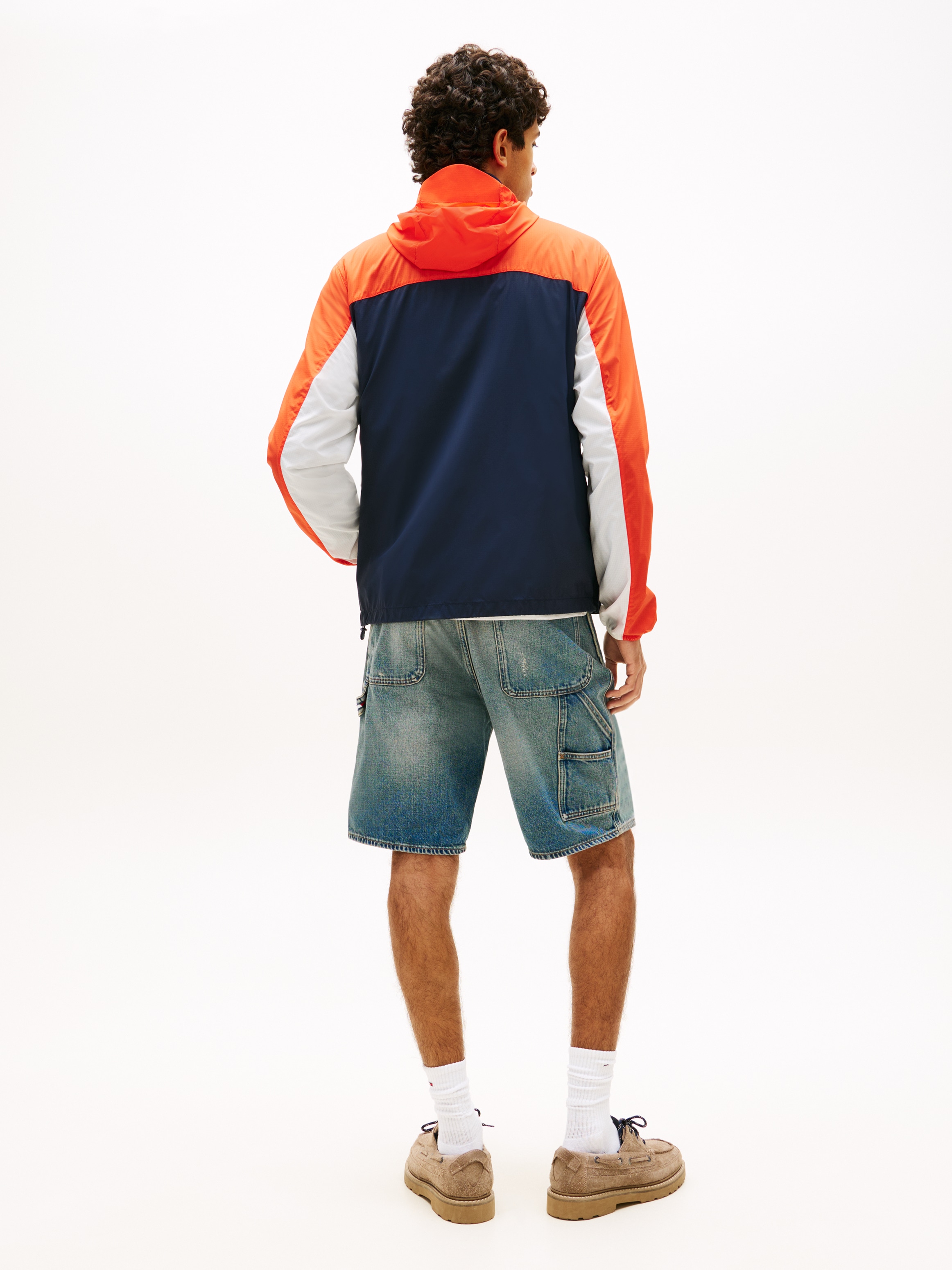 Tommy Jeans Outdoorjacke »TJM OUTDOOR SHELL« mit Kapuze Windsheeter Windjacke Packable Fahrradjacke Regular fit mit Kapuze