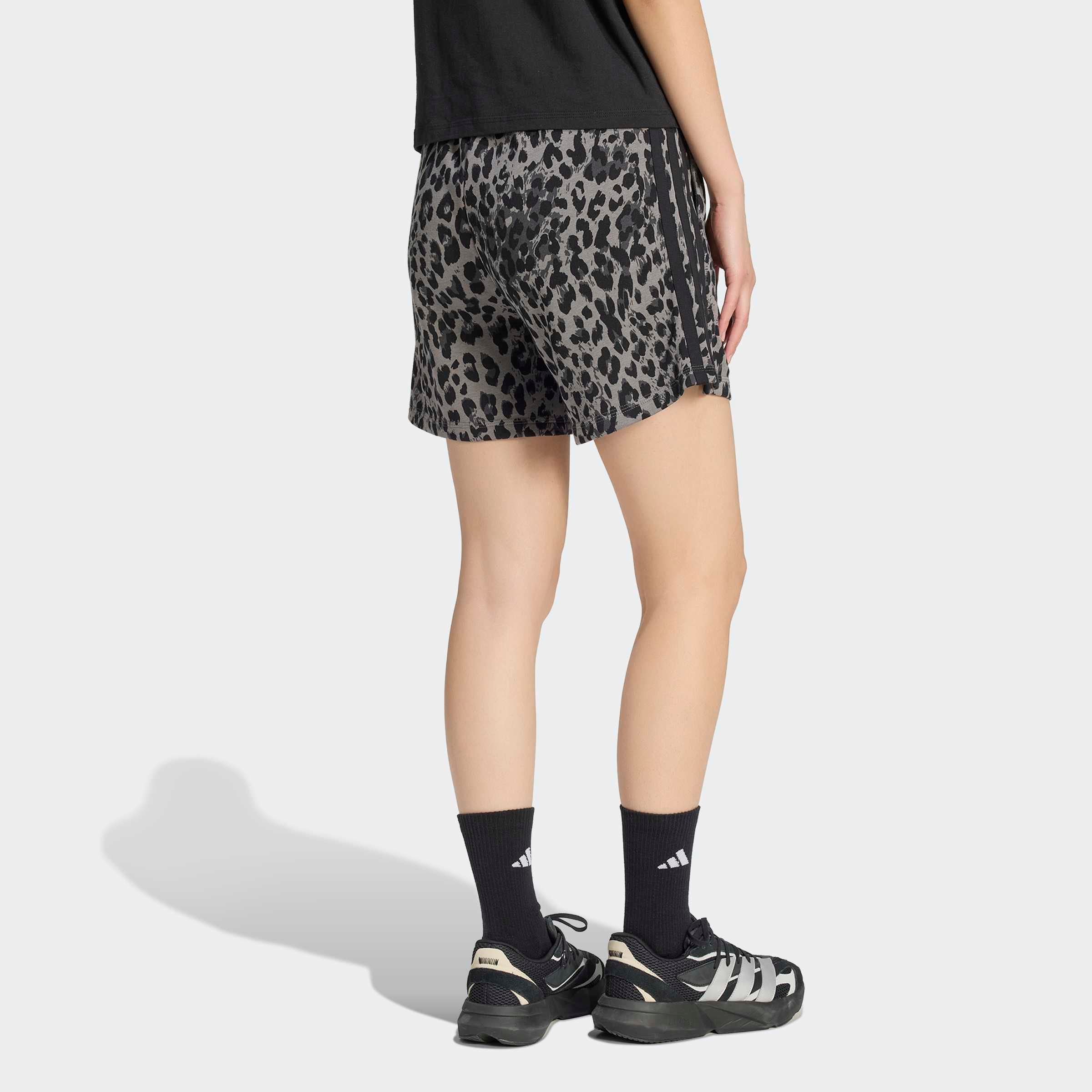 adidas Sportswear Shorts »W AOP SHO«