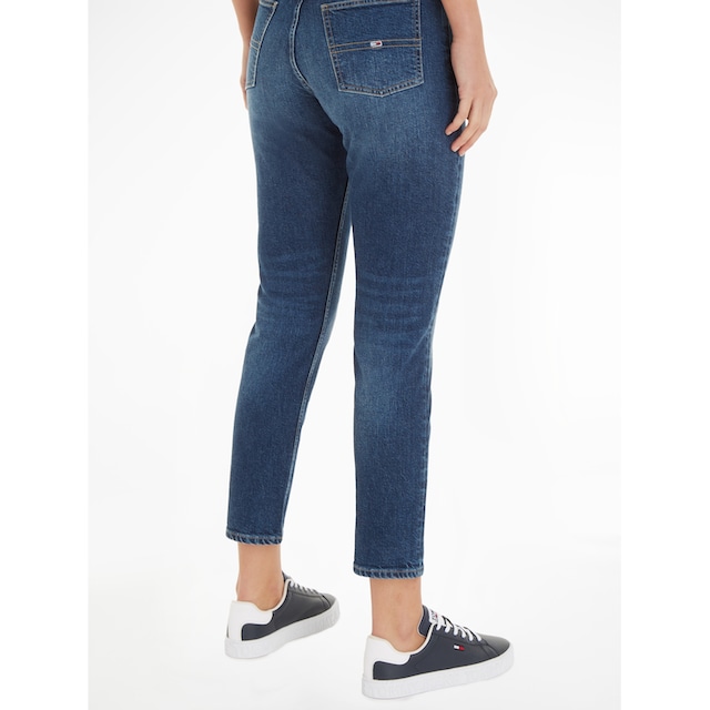 Tommy Jeans Slim-fit-Jeans »IZZIE HR SL ANK CG4139«, mit Tommy Logo-Badge  bei OTTOversand