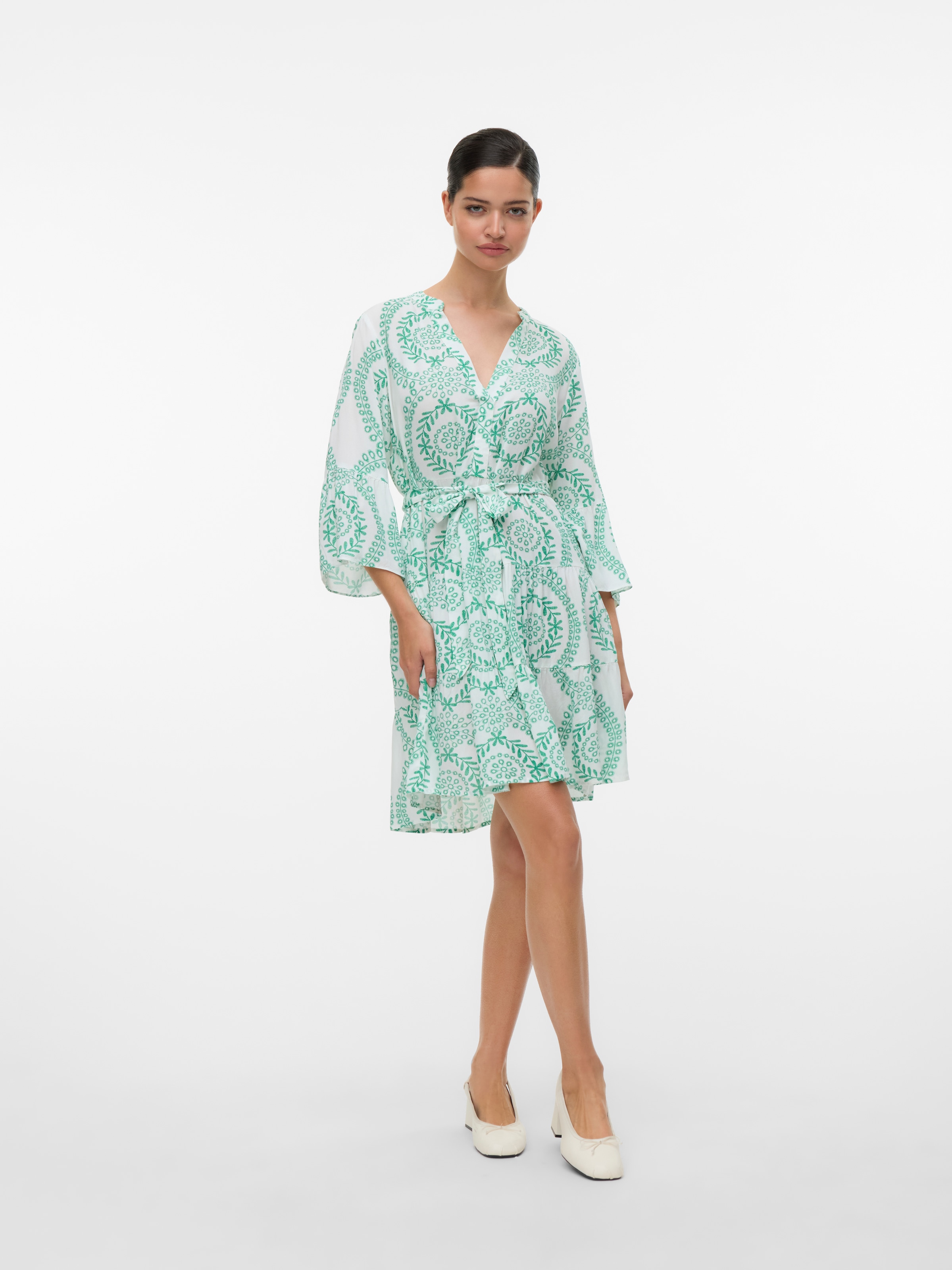 Vero Moda Tunikakleid »VMMELBA 3/4 SHORT BELT DRESS WVN GA NOOS«, mit Volant und Taillen-Bindegürtel