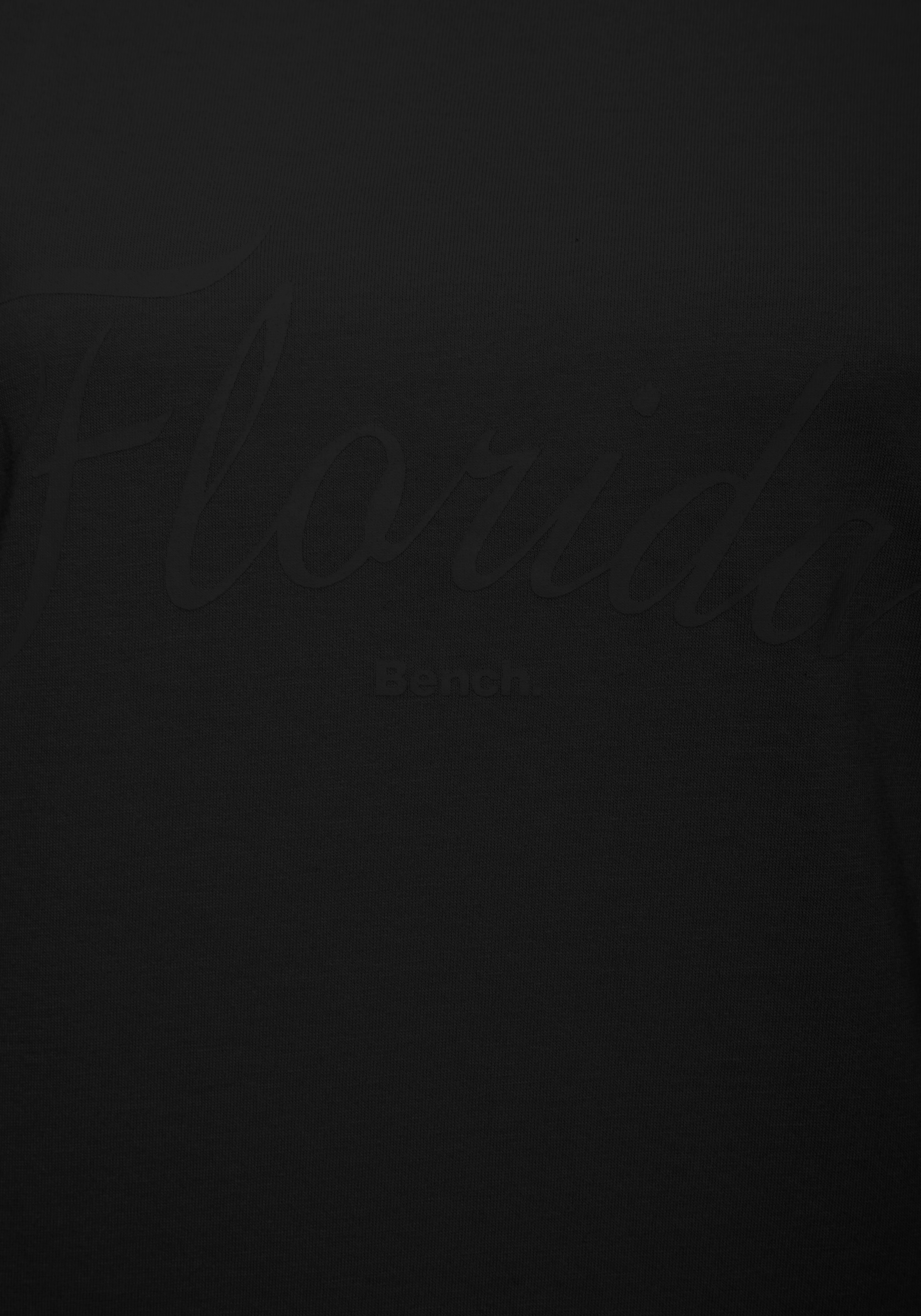 Bench. Loungewear T-Shirt mit tonigem Frontdruck