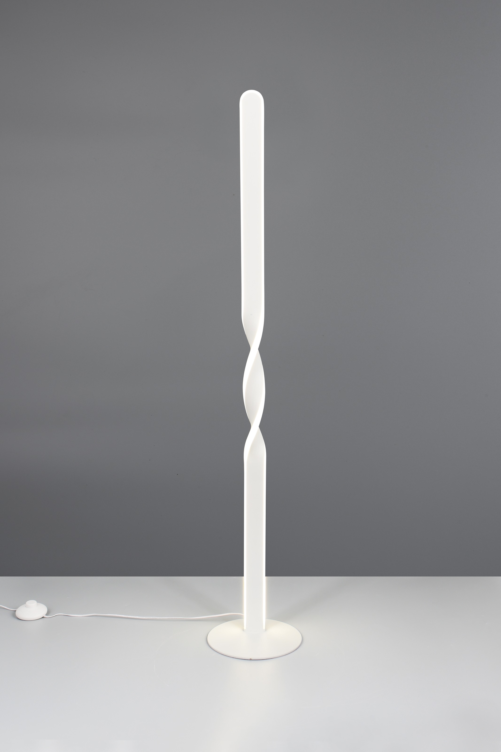 REALITY Leuchten LED Stehlampe »GINKO, LED Stehleuchte mit 19W 2100 Lumen 4000K kaltweiß« LED-Board 1 Stk. Kaltweiß Stehlampe mit Fußschalter + 180cm Kabel, Höhe 110 cm Ø 20cm