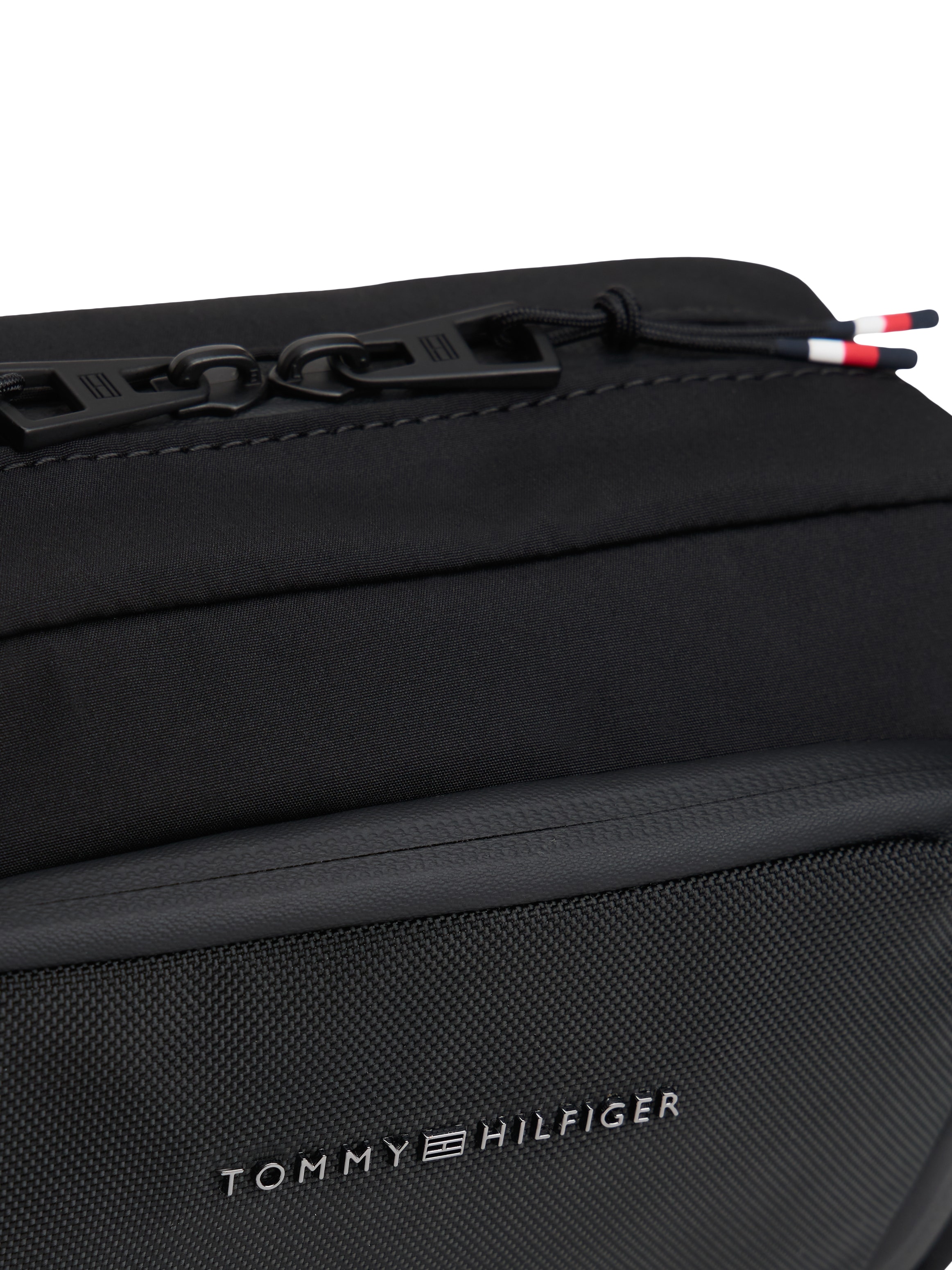 Tommy Hilfiger Kulturbeutel »TH TRAVEL WASHBAG« , Unisex Kosmetiktasche, Minibag, Kamarabag mit Logoschriftzug