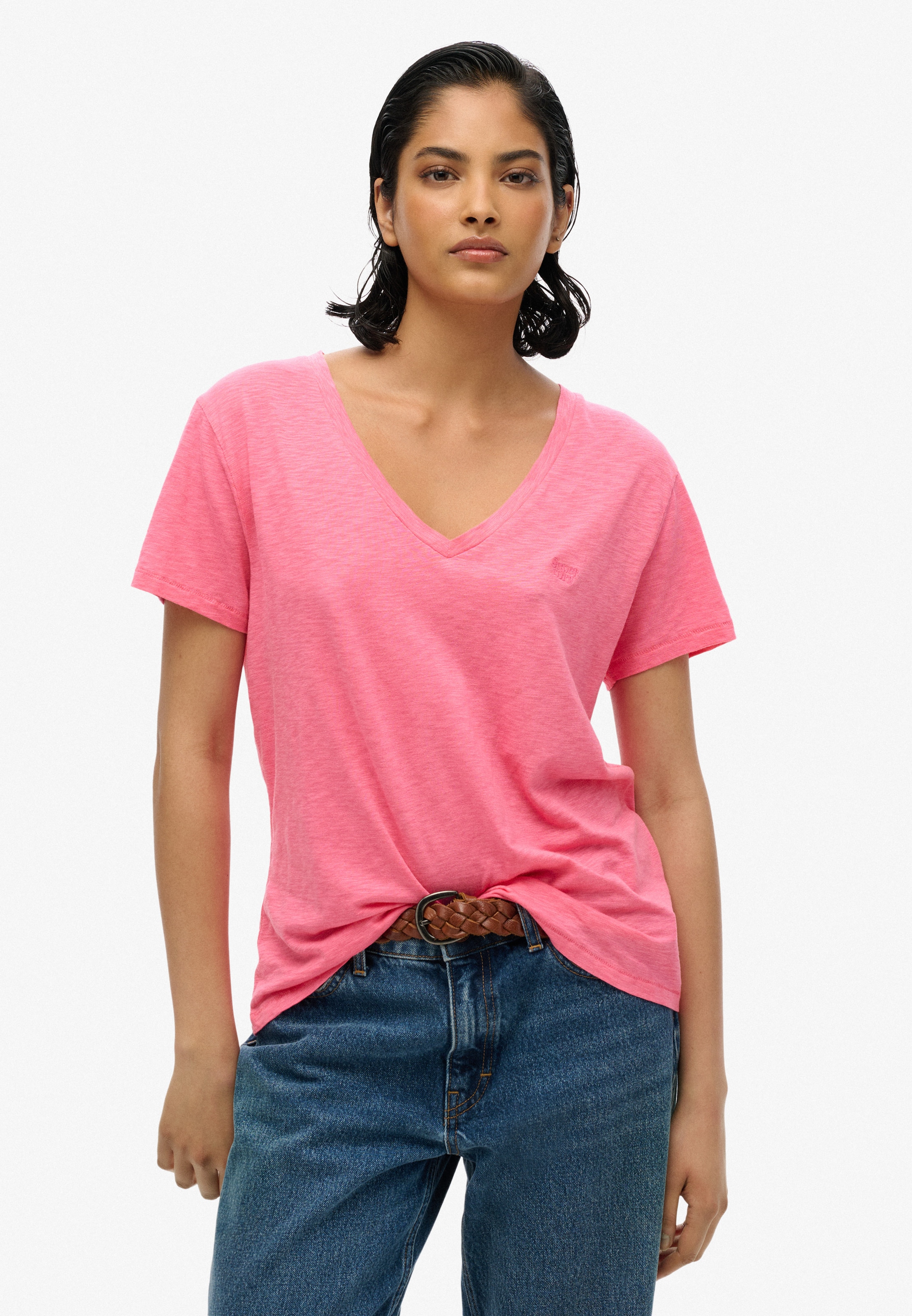 Superdry V-Shirt »STUDIOS SLUB EMB VEE TEE«, strukturiertes T-Shirt mit V-Ausschnitt und Stickerei
