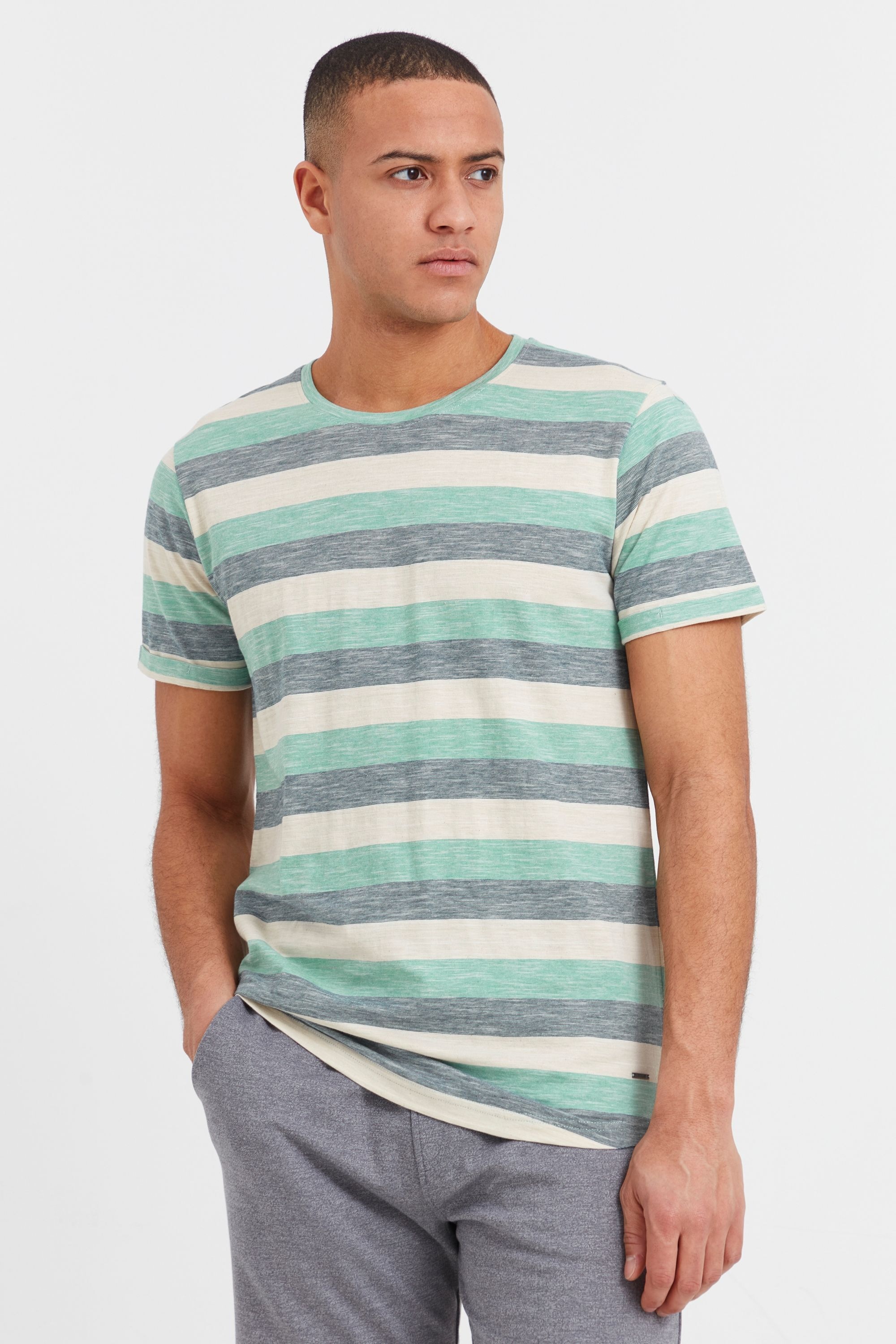 !Solid Rundhalsshirt »Rundhalsshirt SDThicco«