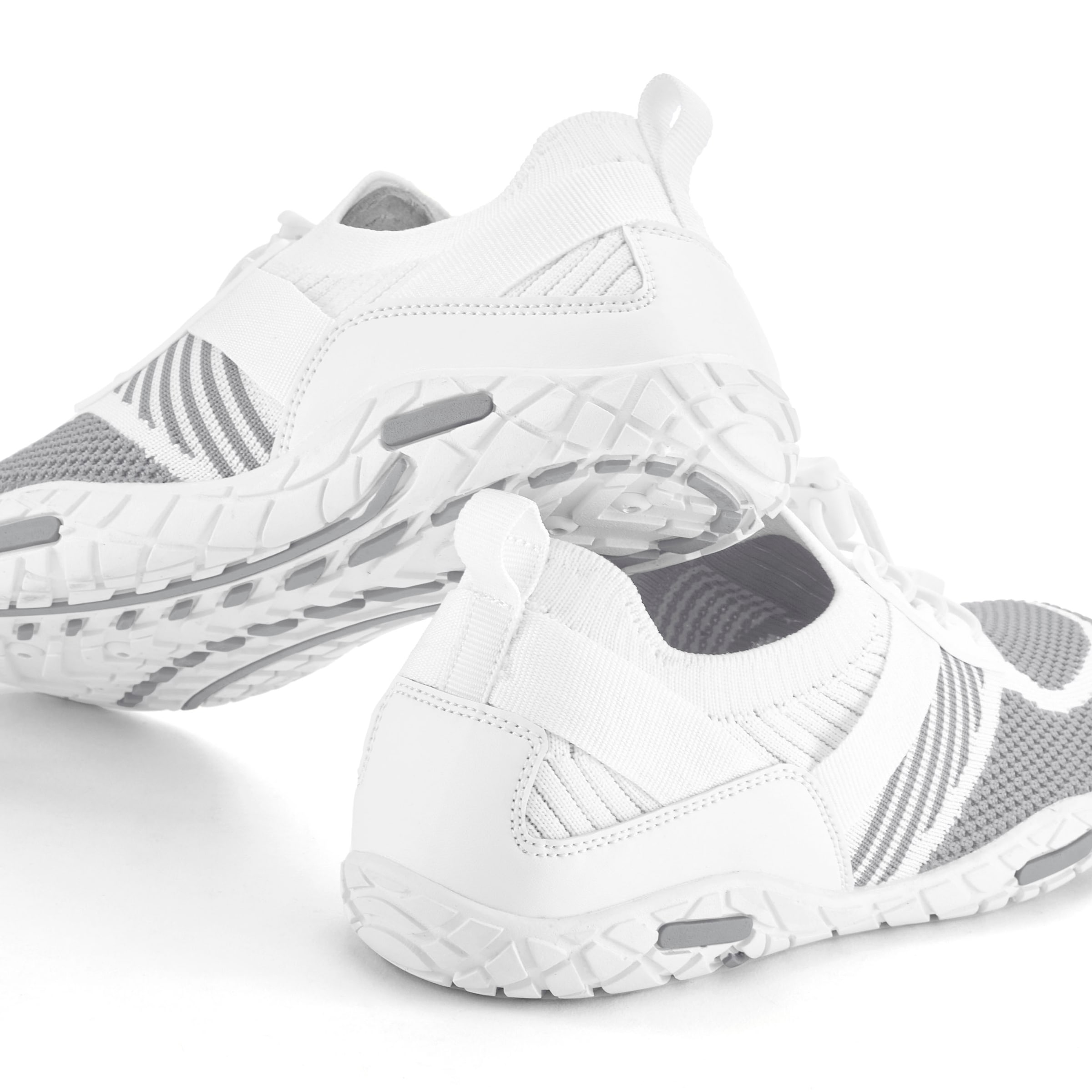 LASCANA Sneaker »Slip-On-Sneaker,«  Freizeitschuh, Halbschuh superleicht, flache flexible Sohle VEGAN