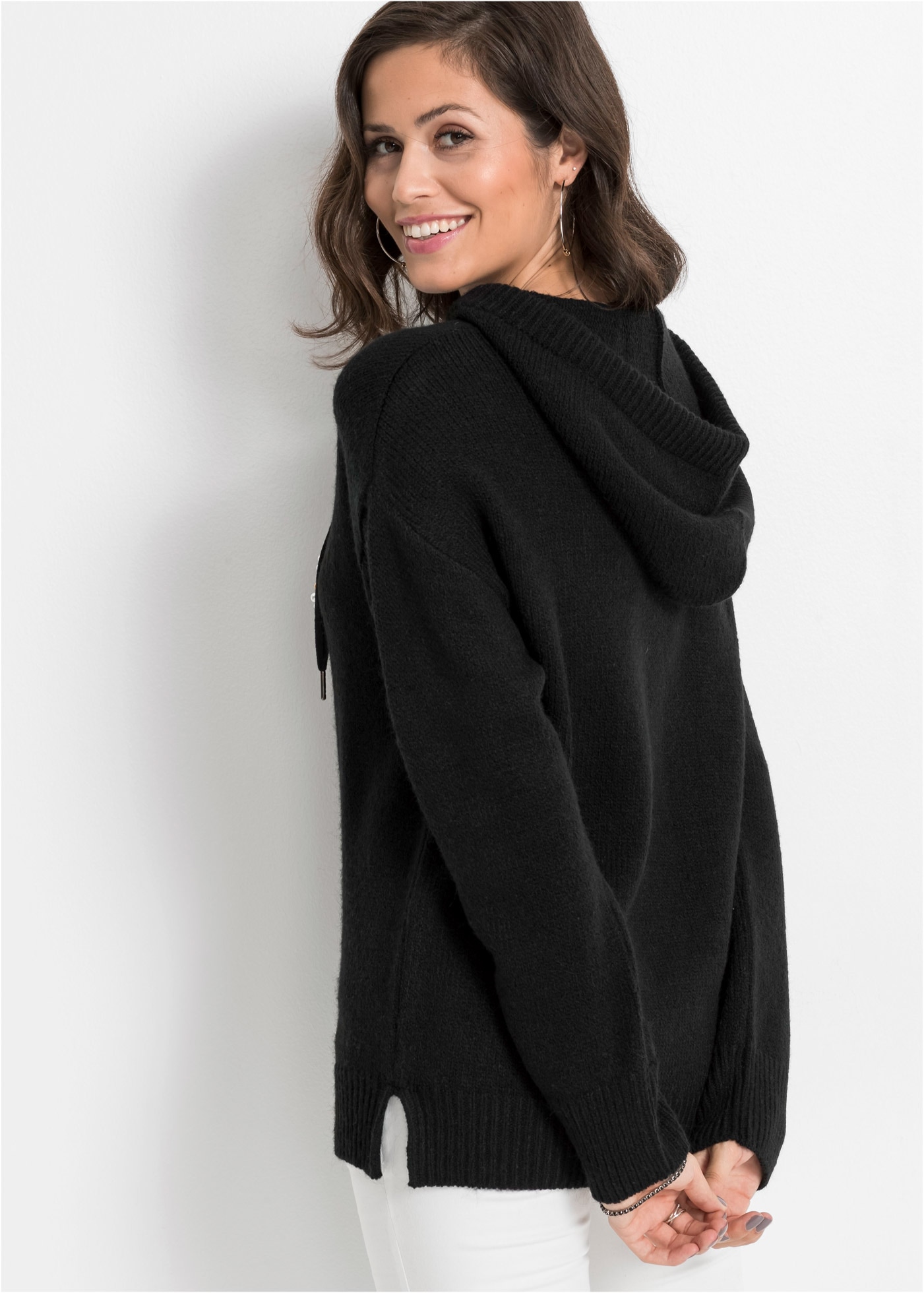 bonprix Strickpullover »Oversize-Pullover« aus Polyacryl, Polyamid und Polyester, mit Kapuze, Oversize-Design