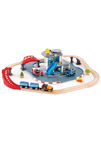 Hape Spielzeug-Eisenbahn »Notfall Hauptquartier«, mit 2 Fahrzeugen mit Licht & Sound kaufen