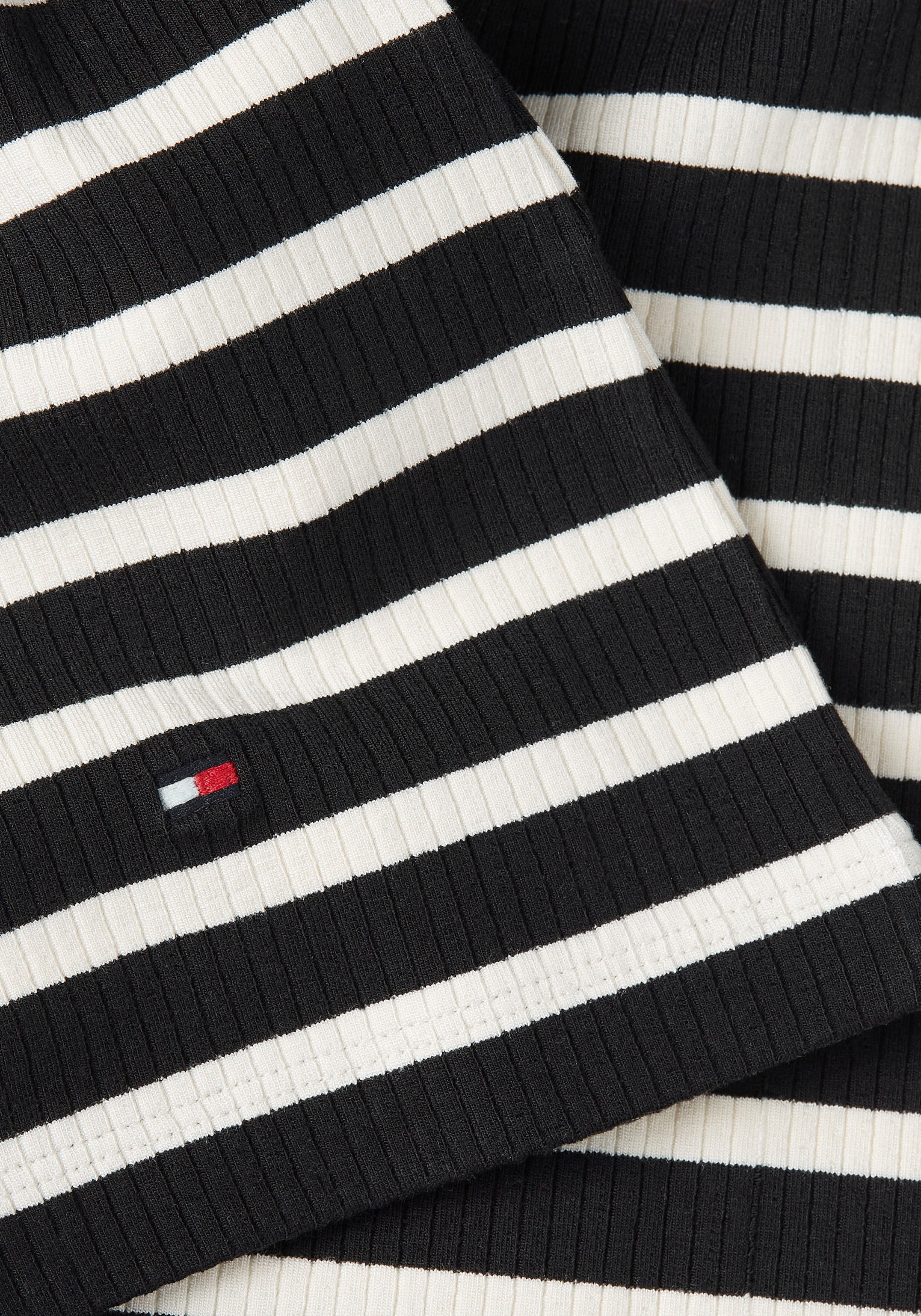 Tommy Hilfiger Langarmshirt »SLIM 5X2 RIB STRIPE C-NK LS«, mit Logoprägung