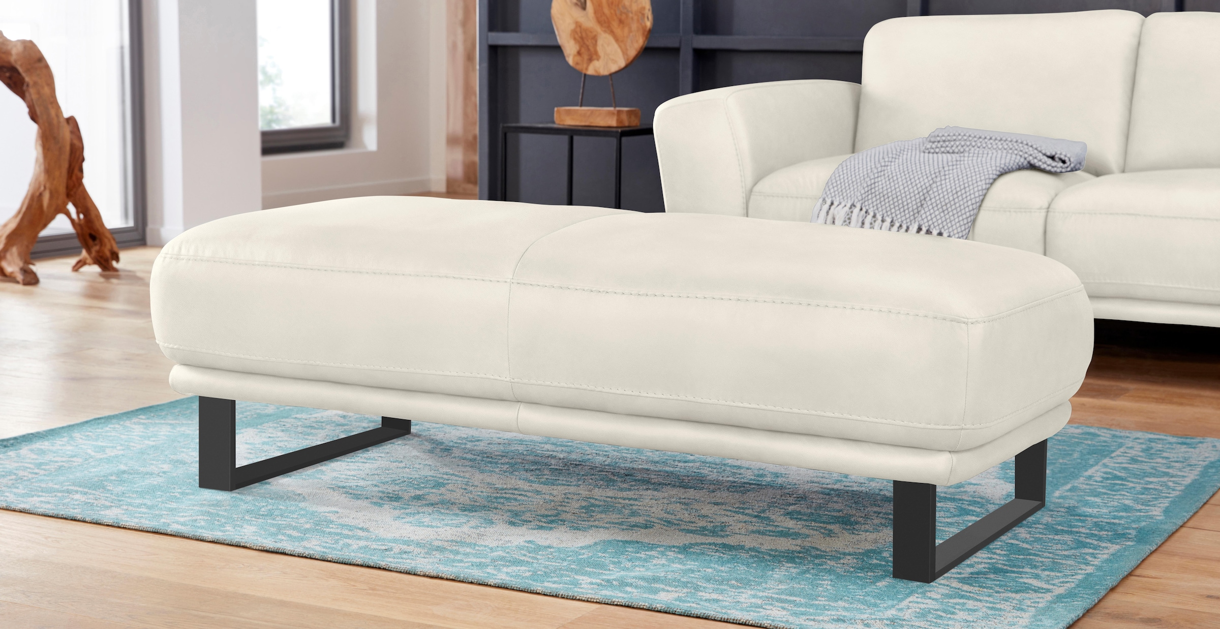 W.SCHILLIG Hocker »montanaa« mit Metallkufen in Schwarz pulverbeschichtet, Breite 141 cm