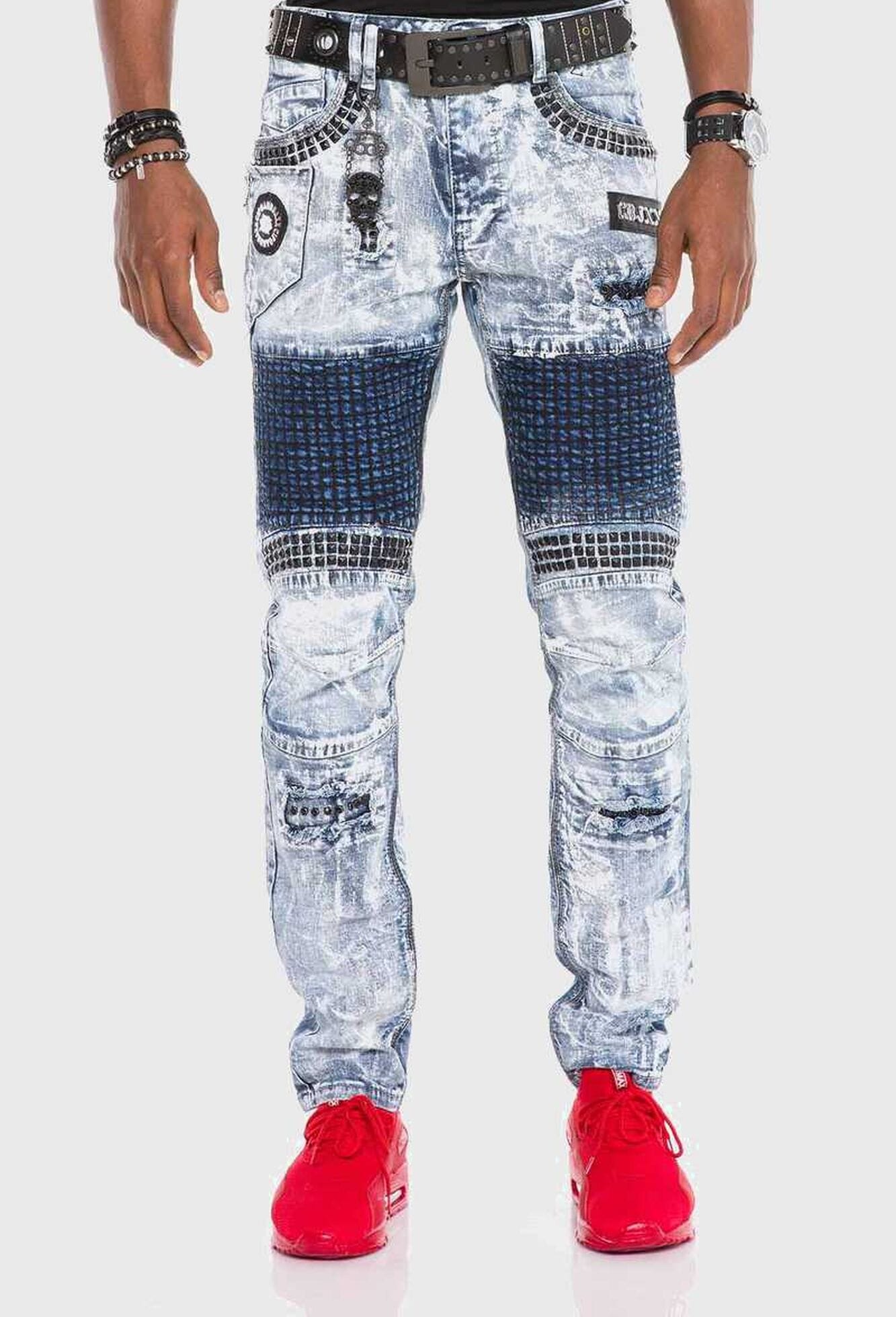 Cipo & Baxx Slim-fit-Jeans »Cipo & Baxx Jeans« mit Ziersteinen