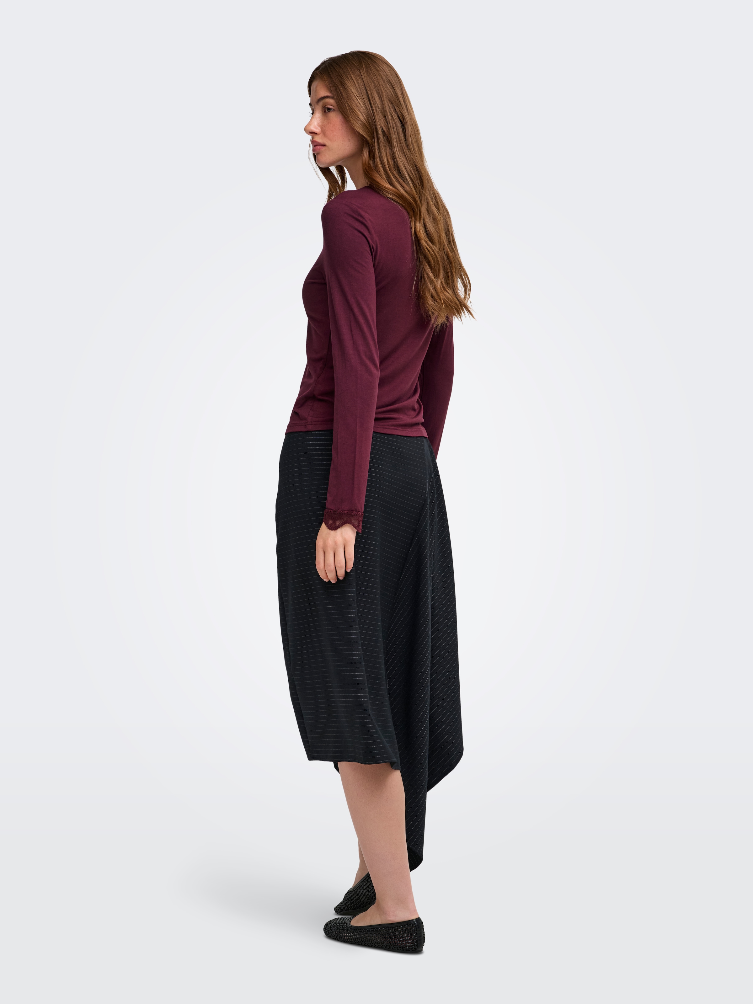 ONLY Langarmshirt »ONLLIV L/S TOP WITH LACE DETAILS CS JRS« Viskosemischung, regular fit