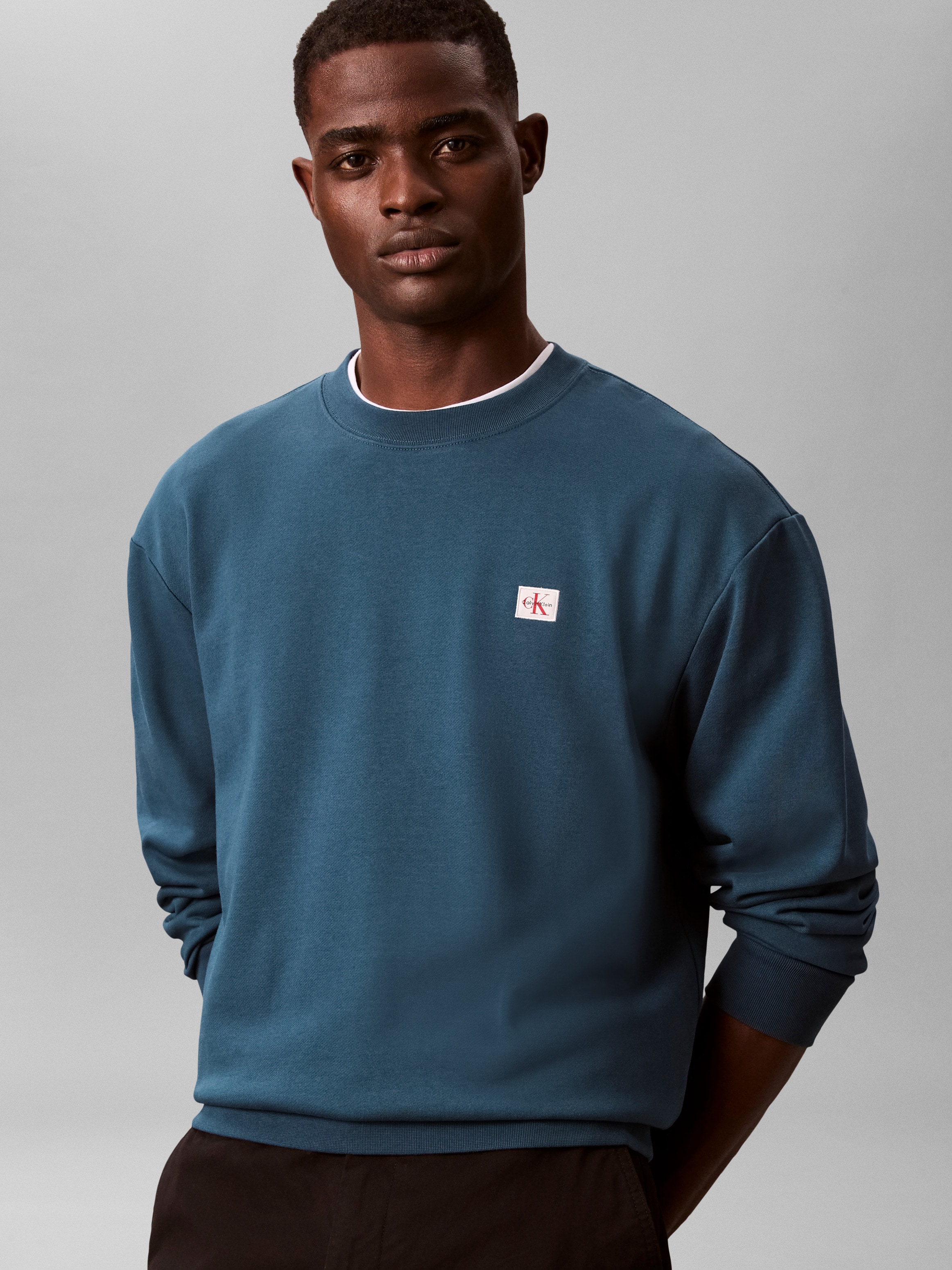 Calvin Klein Jeans Sweatshirt »400GSM TRRY BDG CRWN«, Mit Rundhalsausschnitt
