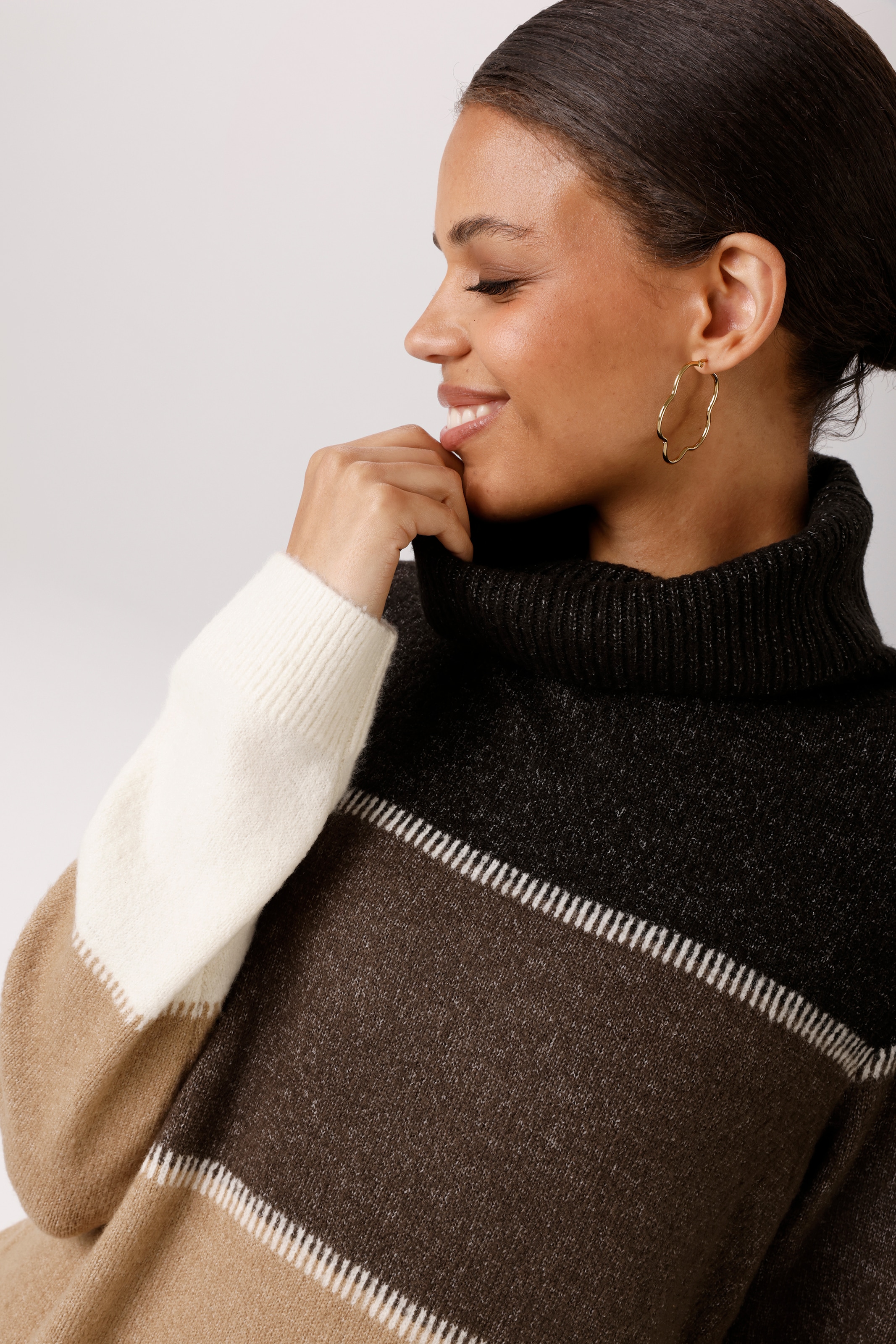 Aniston CASUAL Strickpullover im melangefarbenen Color-Blocking - NEUE KOLLEKTION