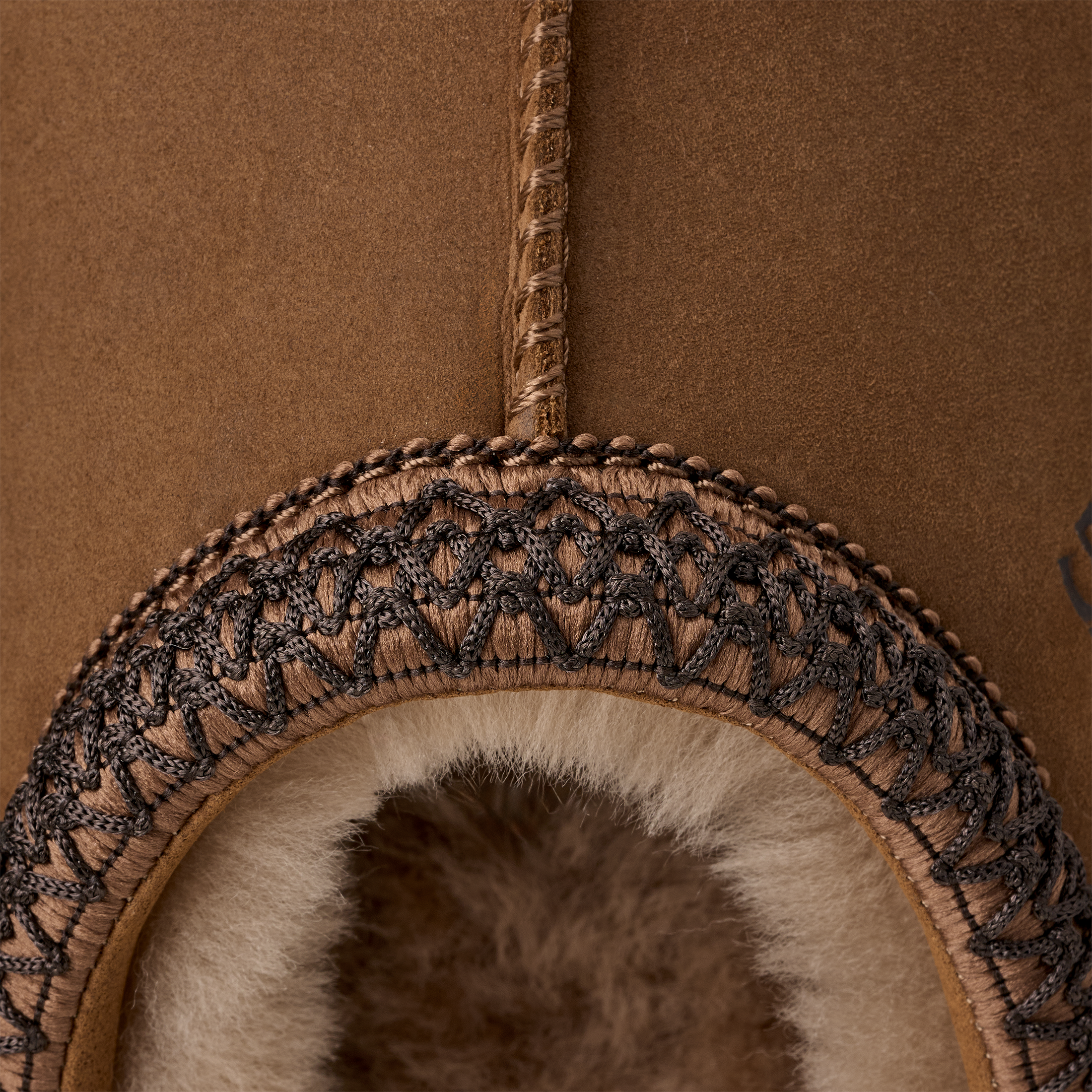 UGG Hausschuh »Unisex TASMAN II«  Mule, Sabot, Schlupfschuh mit Textil-Einfass