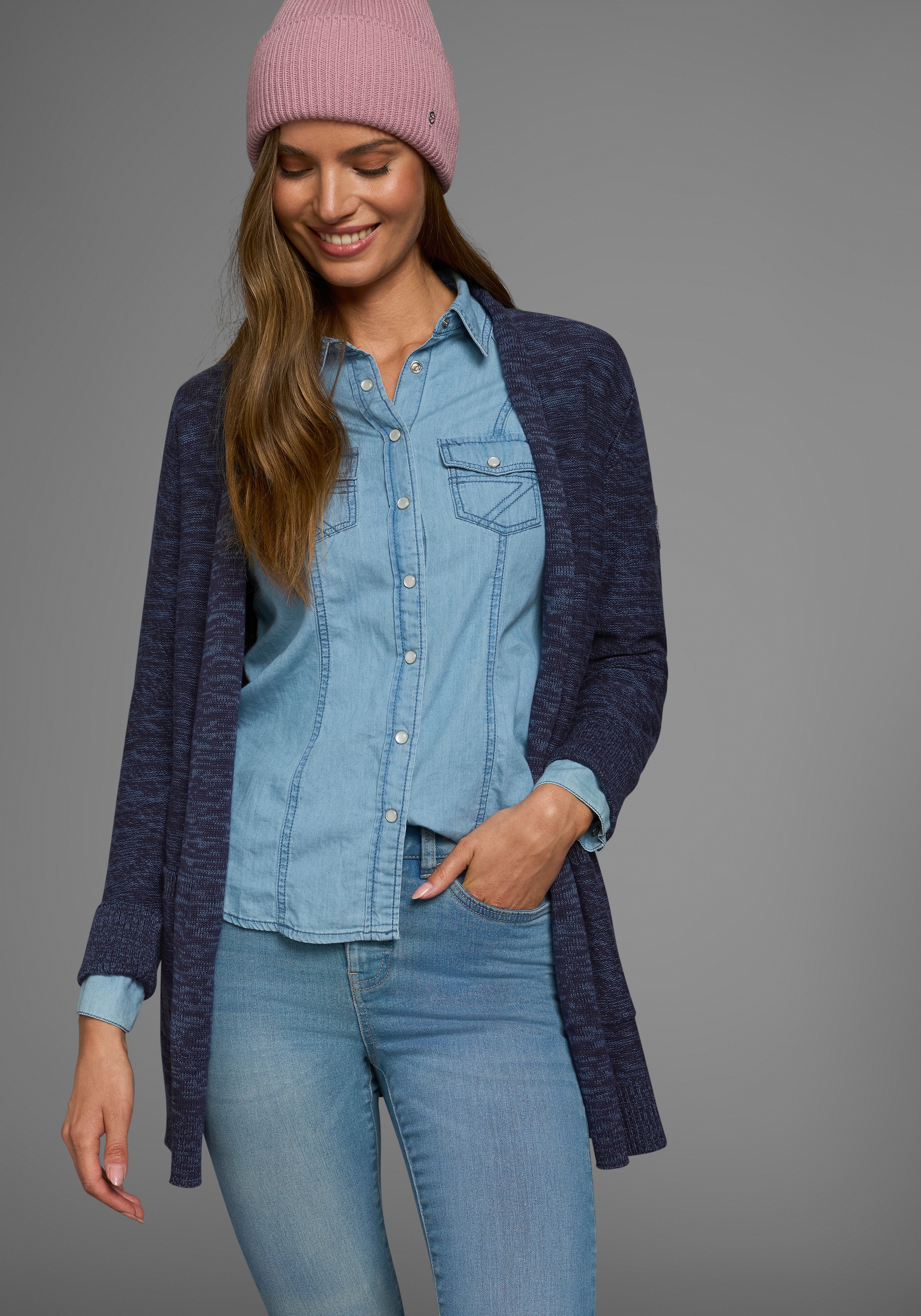 KangaROOS Strickjacke, in melierter Optik
