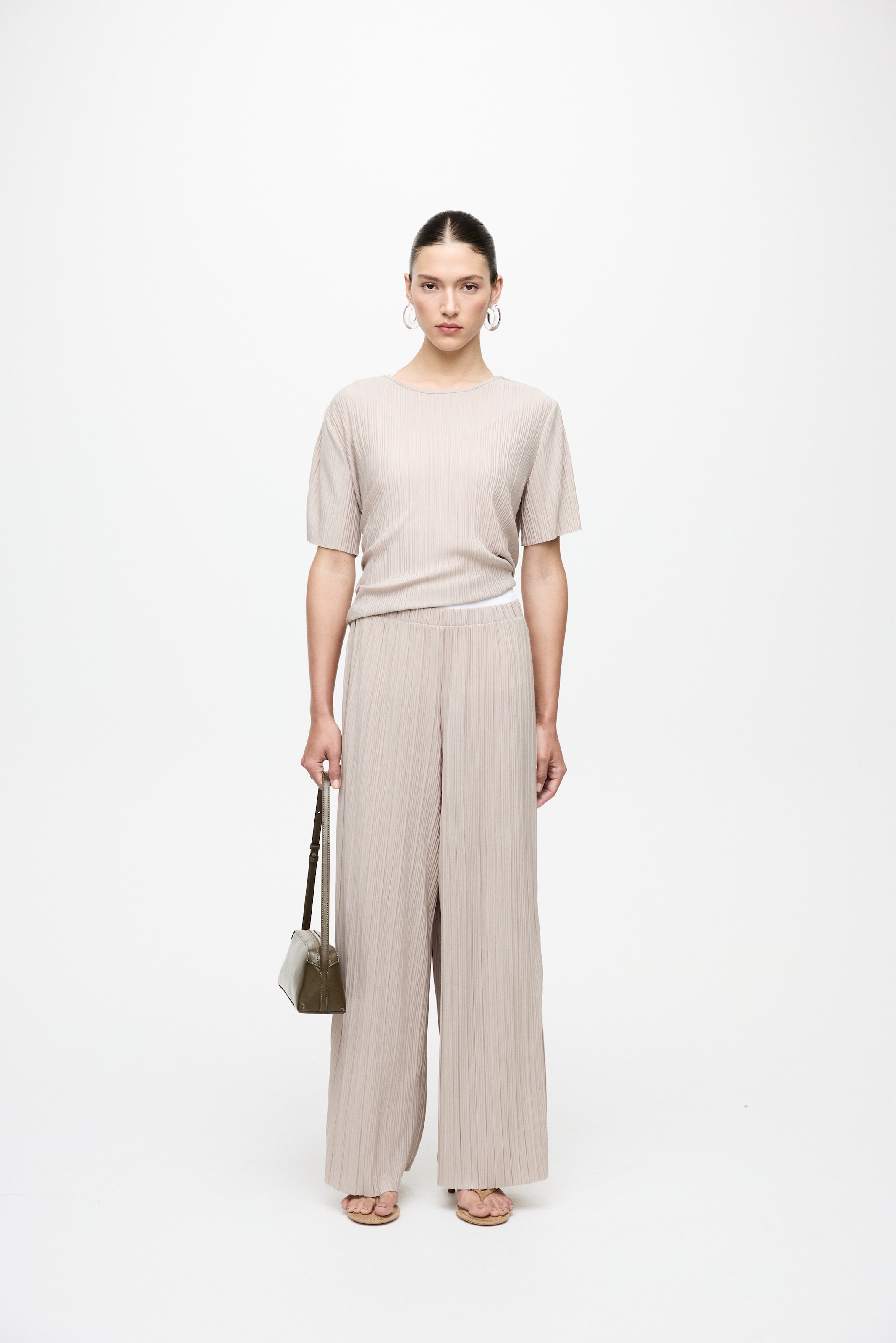 Vila Schlupfhose »VIPLISA HW LOOSE PANTS - NOOS«  Sommerhose, plissierte Optik