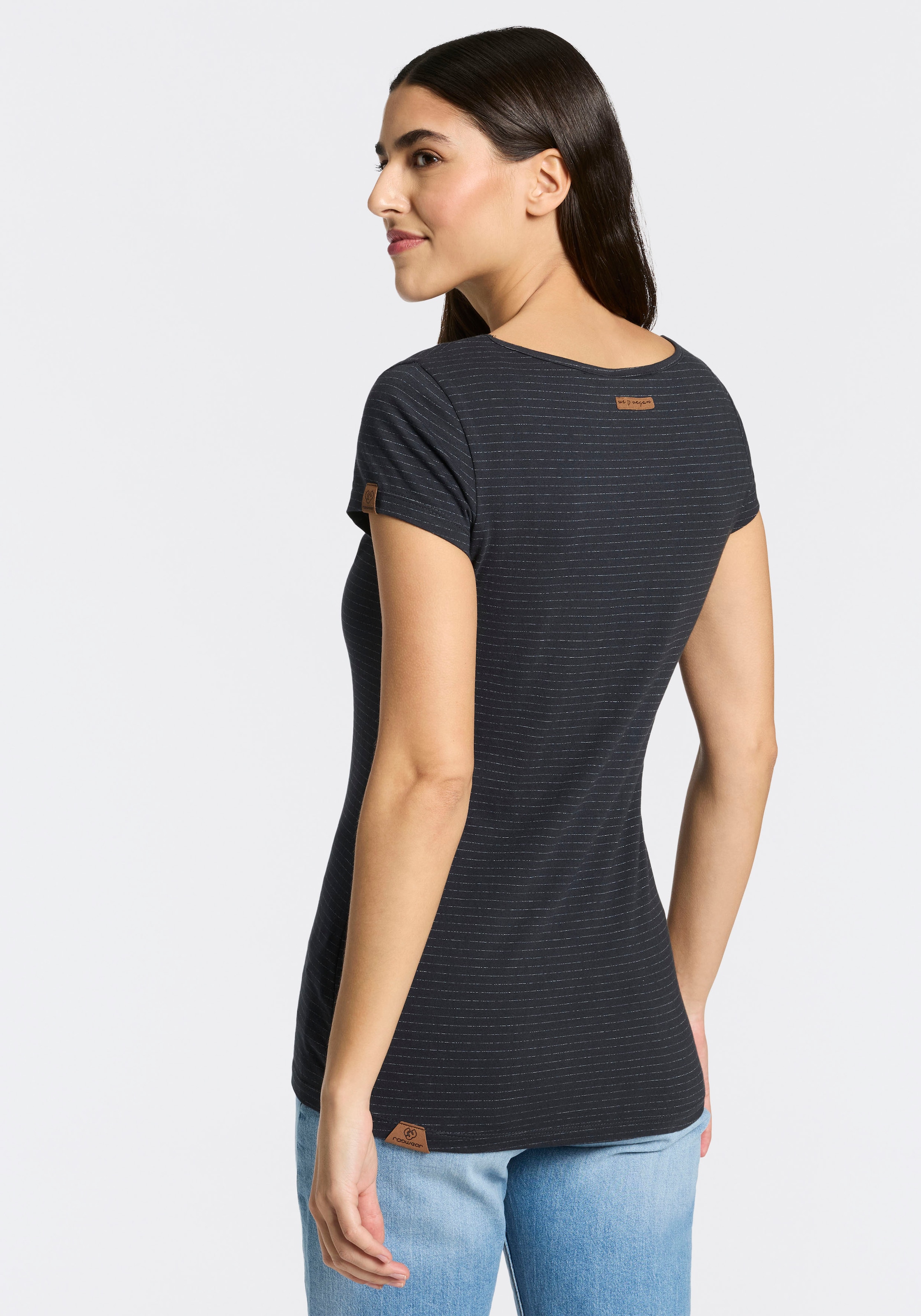 Ragwear Kurzarmshirt »MINT STRIPES O« mit Logoschriftzug und Zierknopf in Holzoptik