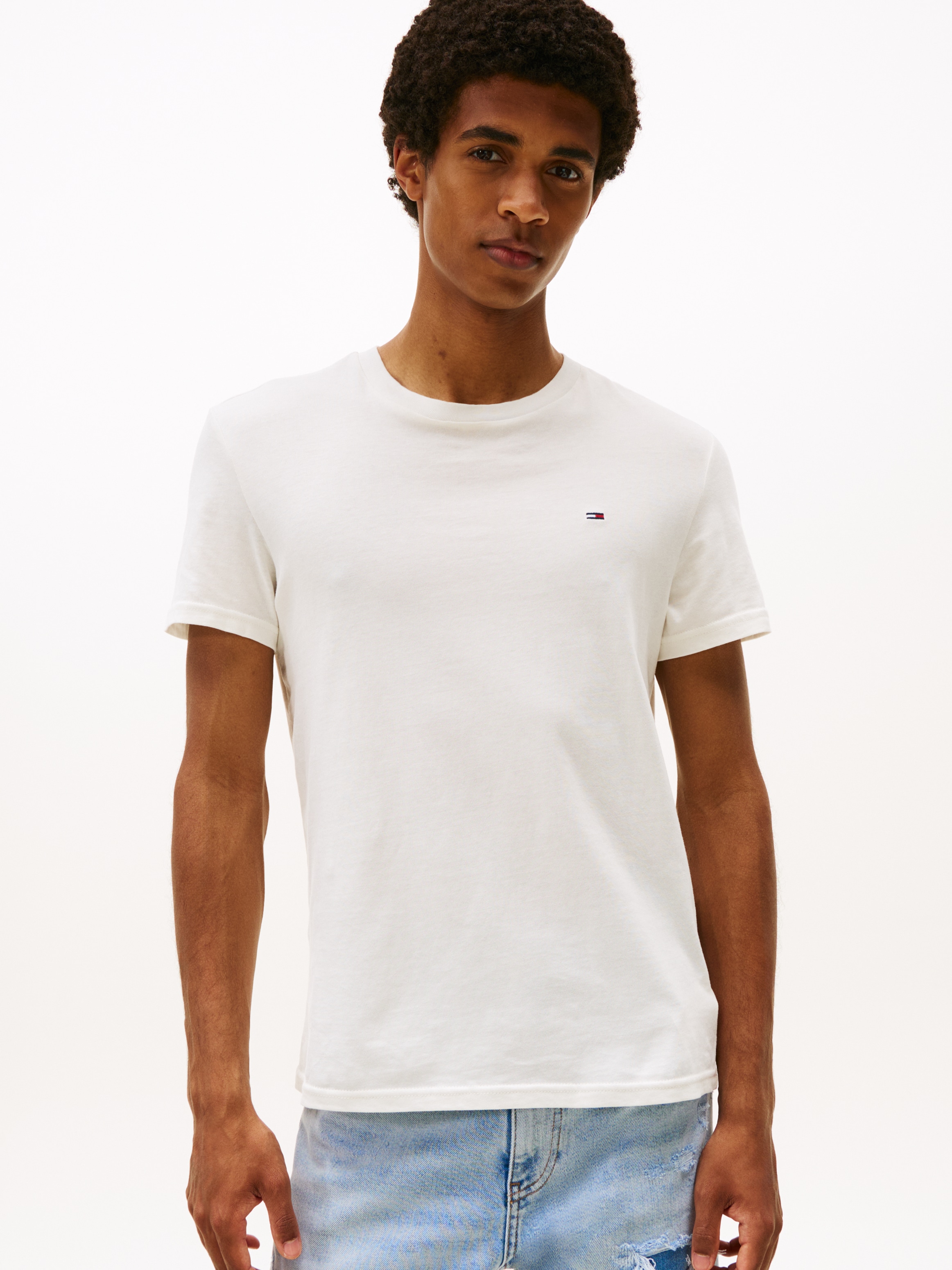 Tommy Jeans Rundhalsshirt »TJM XSLIM 2PACK JERSEY TEE EXT«, (Packung, 2er-Pack), Logostickerei, 2Pack