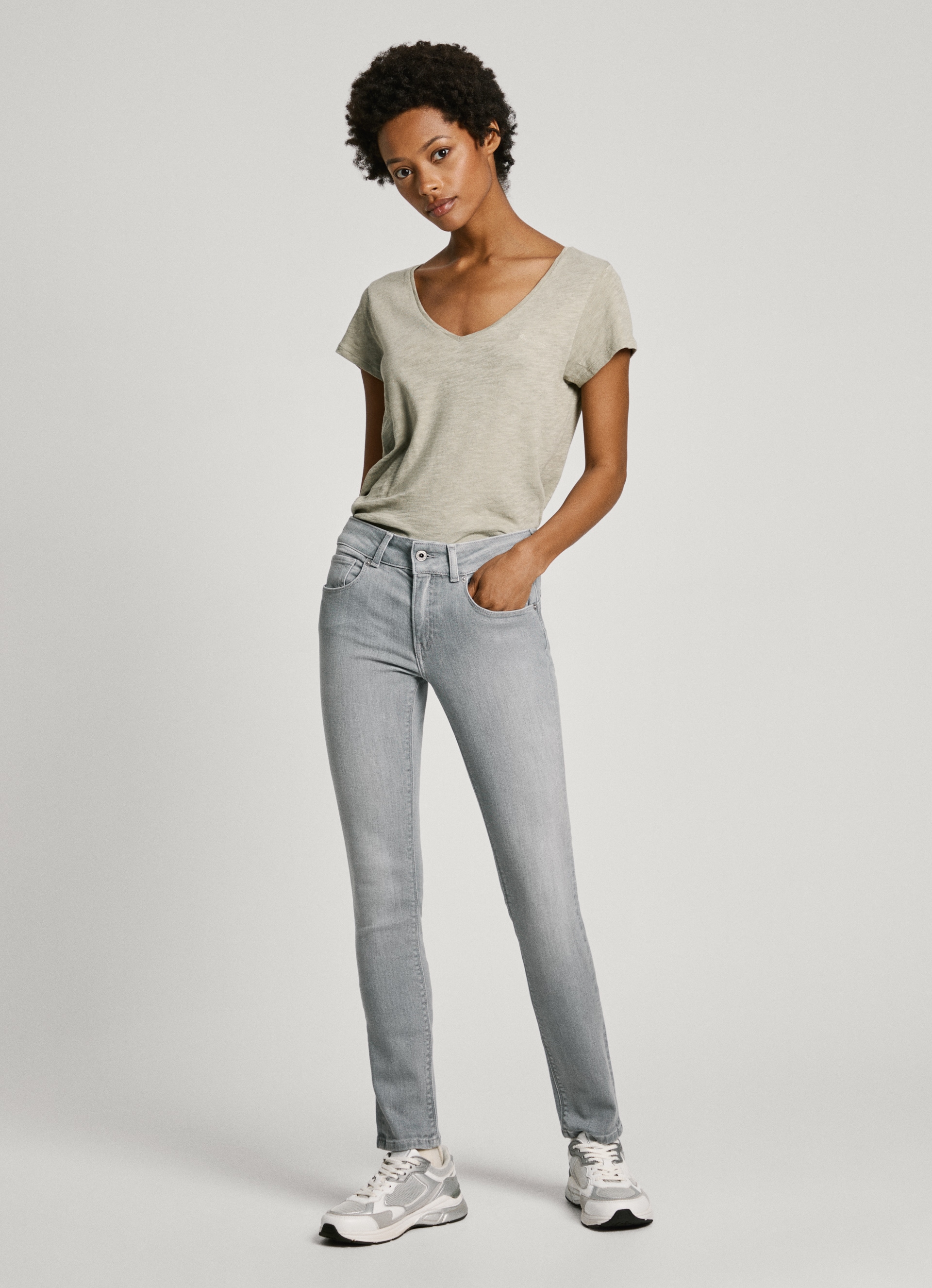 Pepe Jeans Slim-fit-Jeans »SLIM JEANS LW, mit niedriger Leibhöhe«