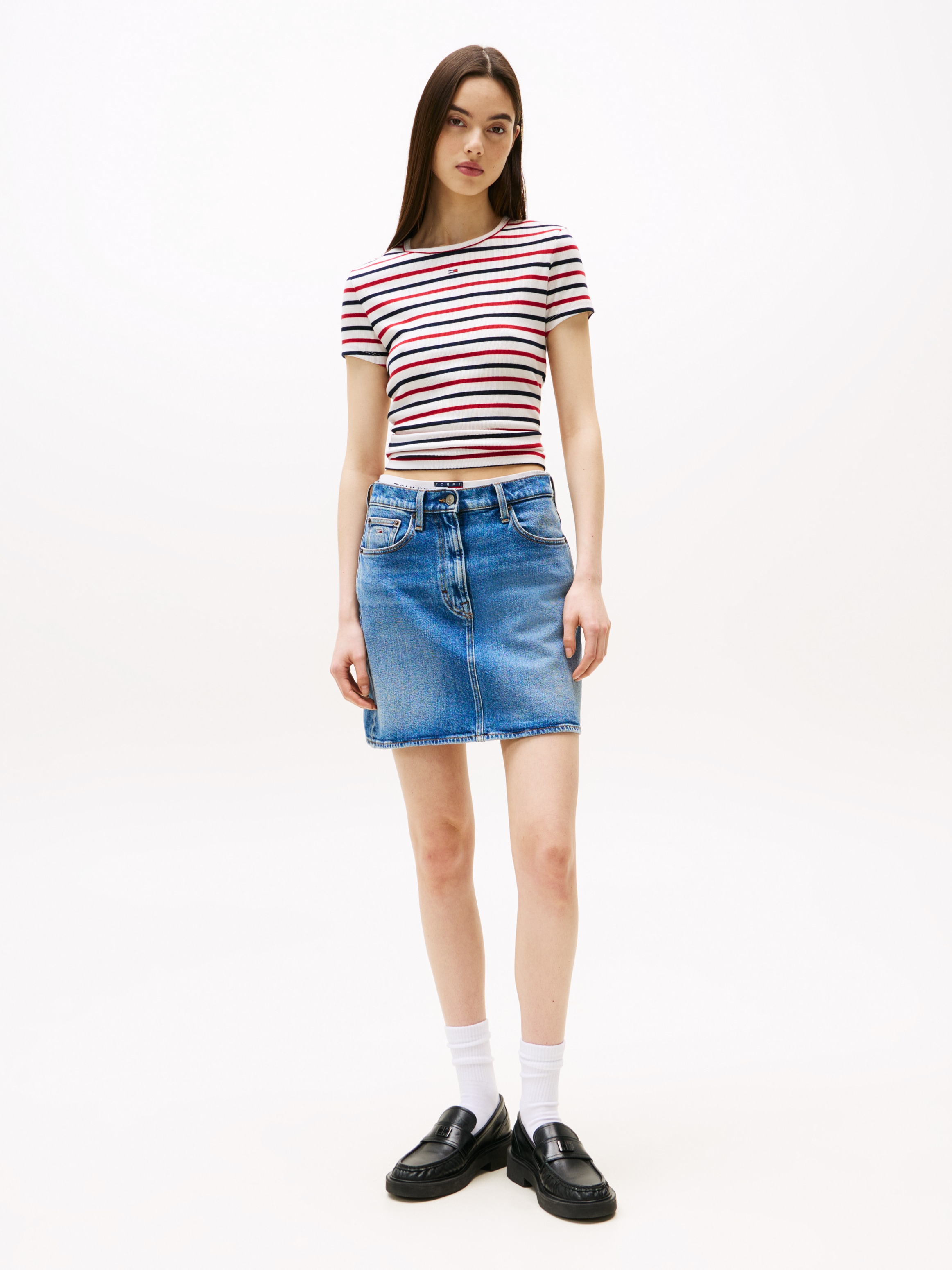 Tommy Jeans T-Shirt »TJW SLIM ESSENTIAL RIB SS«, mit gerippter Struktur
