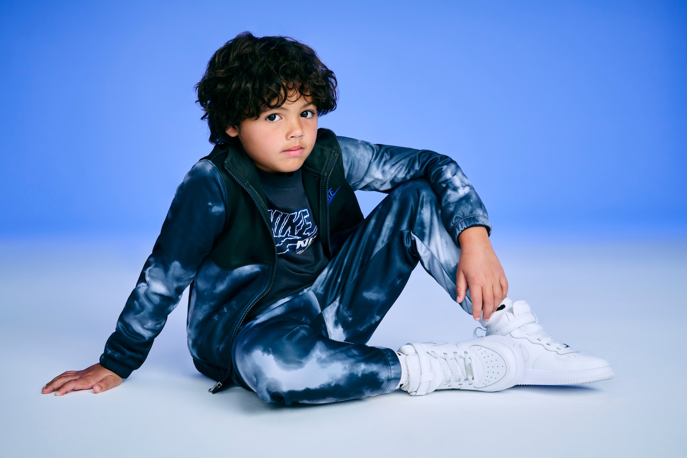 Nike Sportswear Langarmshirt »NKB LIGHTNING FUTURA«, 1 Stk. für Kinder
